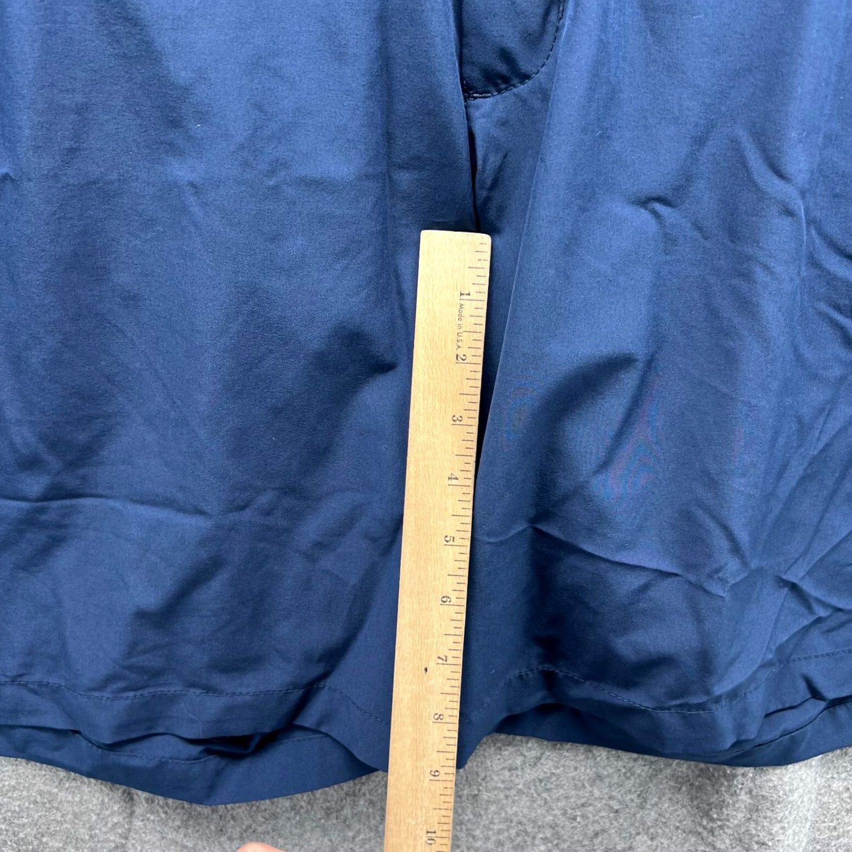Vintage VINTAGE Greg Norman Shorts Mens 38 Blue Navy Chino Flat Front Golf Golfer Stretch Soft Shirt Size US 38 / EU 54 - 6 Thumbnail