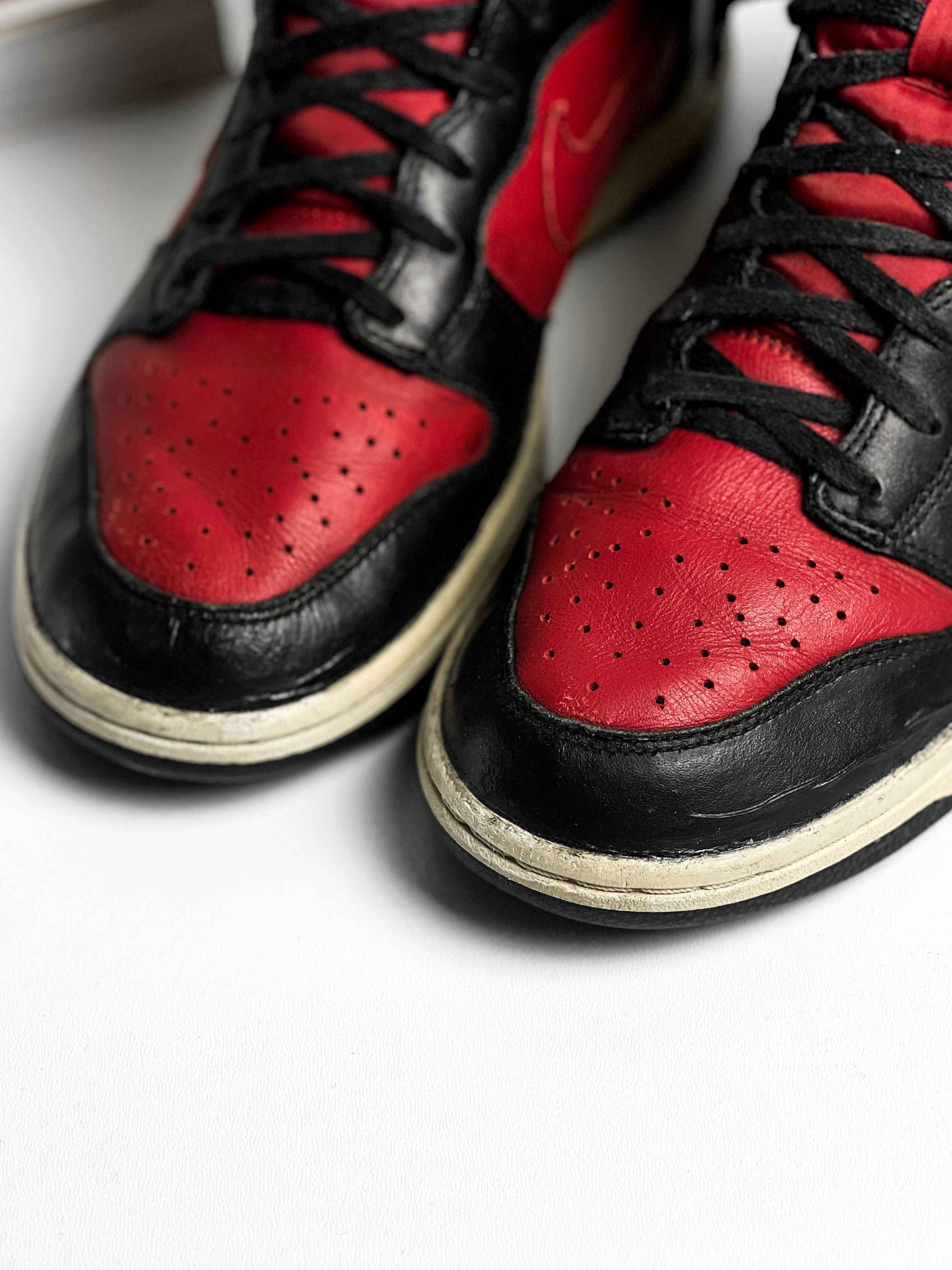 Nike Nike Dunk High Vintage "Black Varsity Red" 317982-009 Size US 8 / EU 41 - 5 Thumbnail