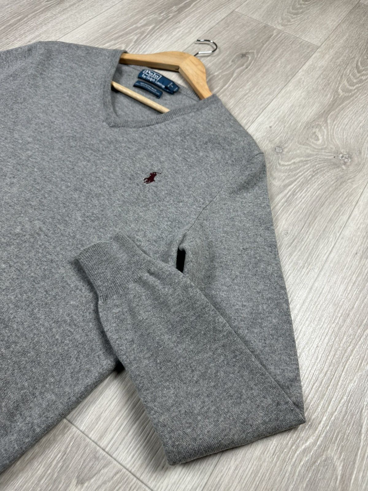 Polo Ralph Lauren Vintage POLO RALPH LAUREN Merino Wool Sweater V-Neck Size US M / EU 48-50 / 2 - 4 Thumbnail
