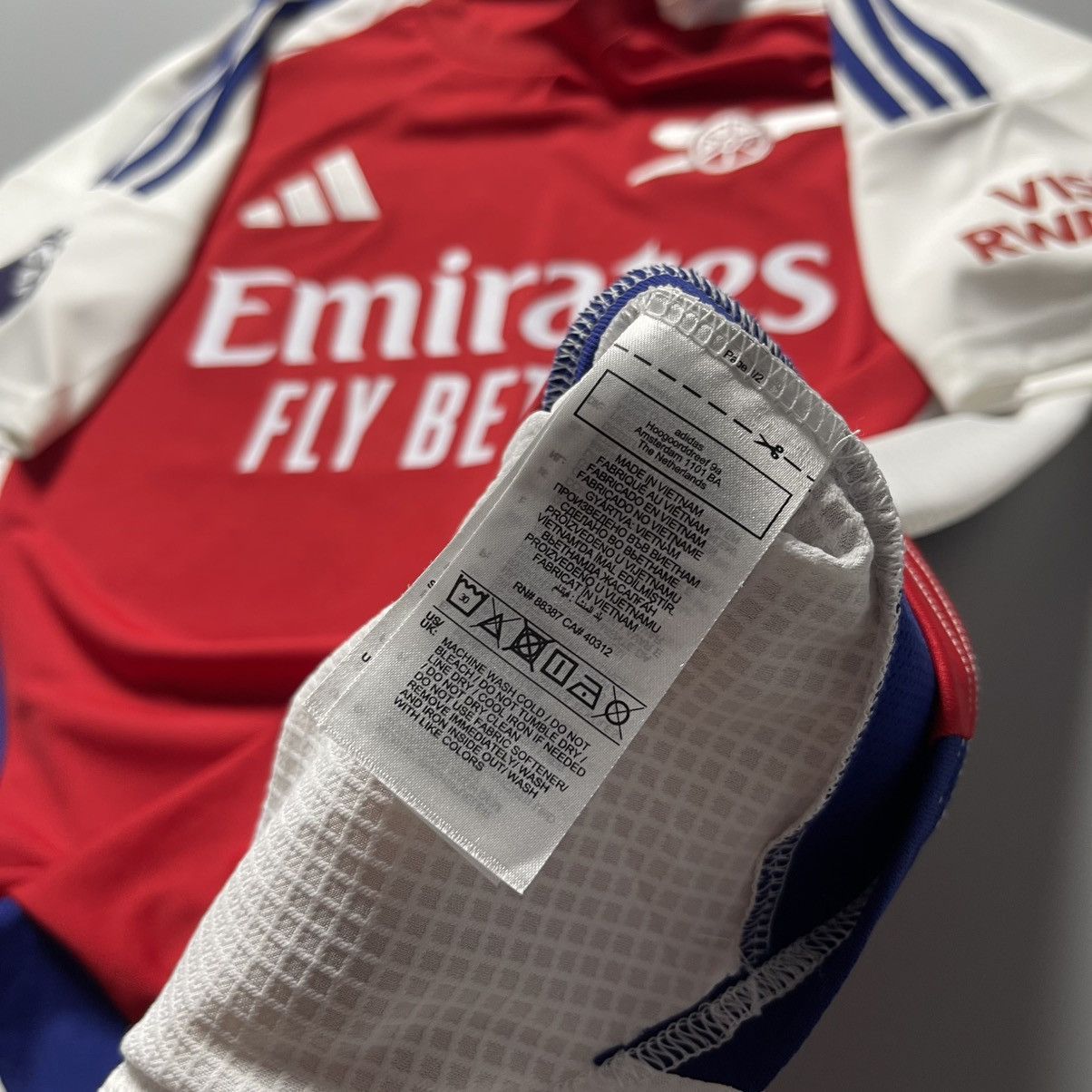 Vintage ARSENAL ADIDAS 2024/2025 FOOTBALL HOME JERSEY #48 DOWMAN Size US L / EU 52-54 / 3 - 9 Thumbnail
