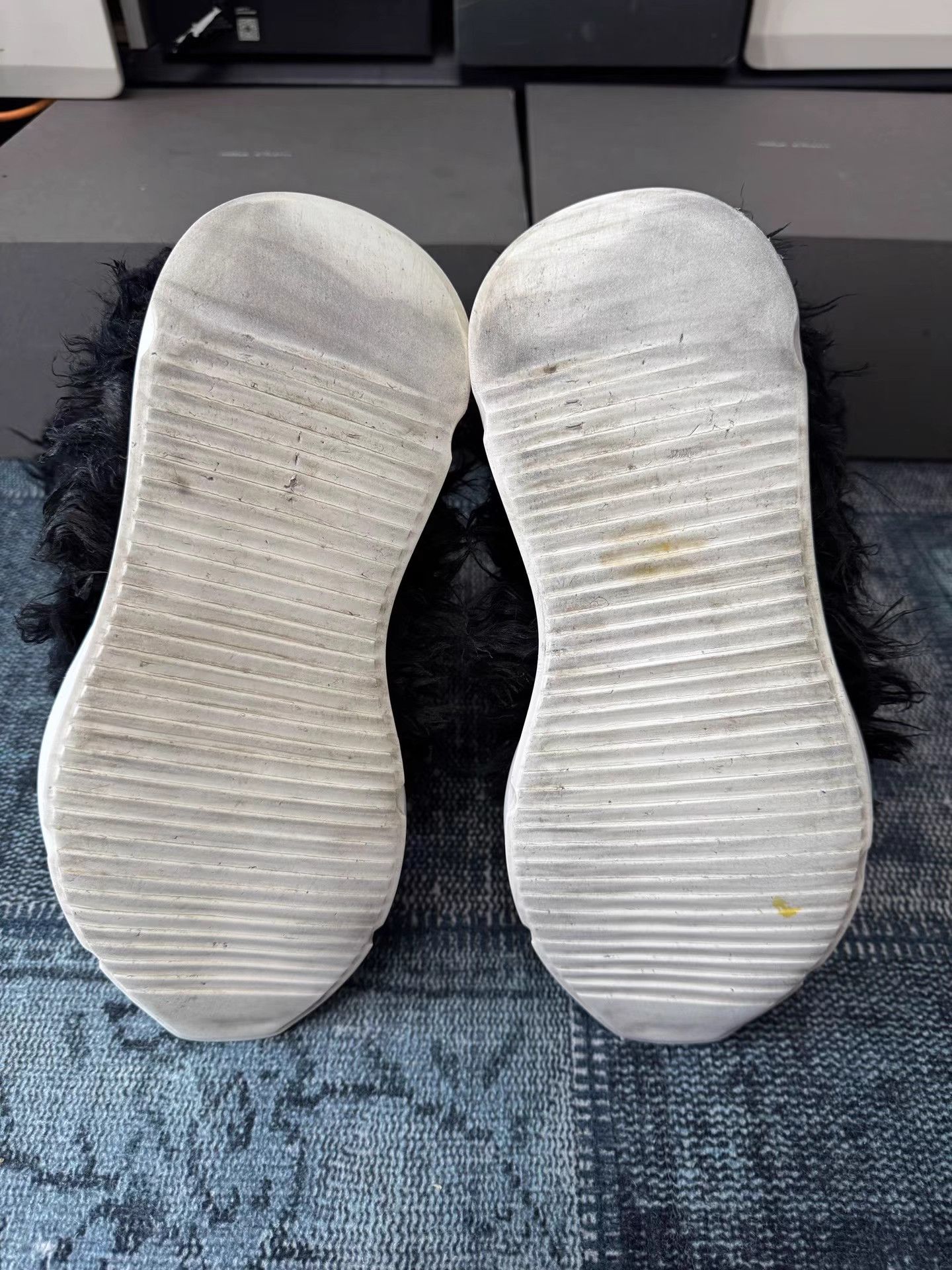 Rick Owens Rick Owens Thick Sole Fur Boots Size US 10 / IT 40 - 6 Thumbnail