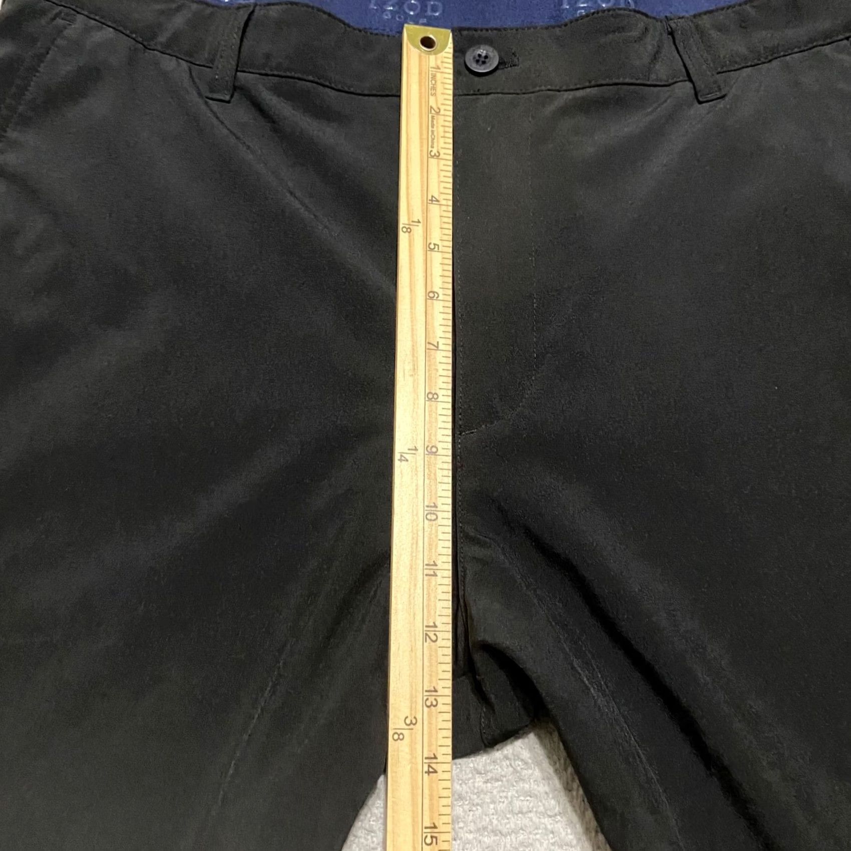 Izod IZOD Golf Pants Mens 40 Solid Black Straight Leg Chino Polyester Pants Mens Regular Black 40 Inches Front Flat Front Men's IZOD Pants Size US 40 / EU 56 - 7 Thumbnail
