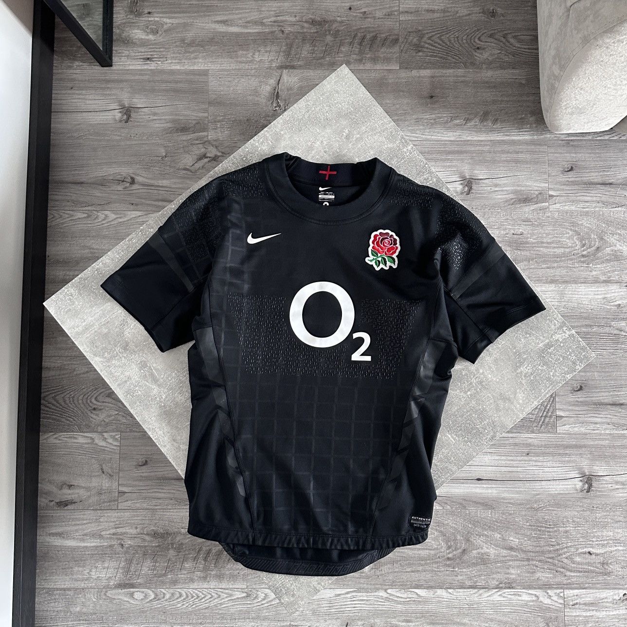 Nike × Vintage Vintage 00s Nike O2 England rugby jersey Rose black