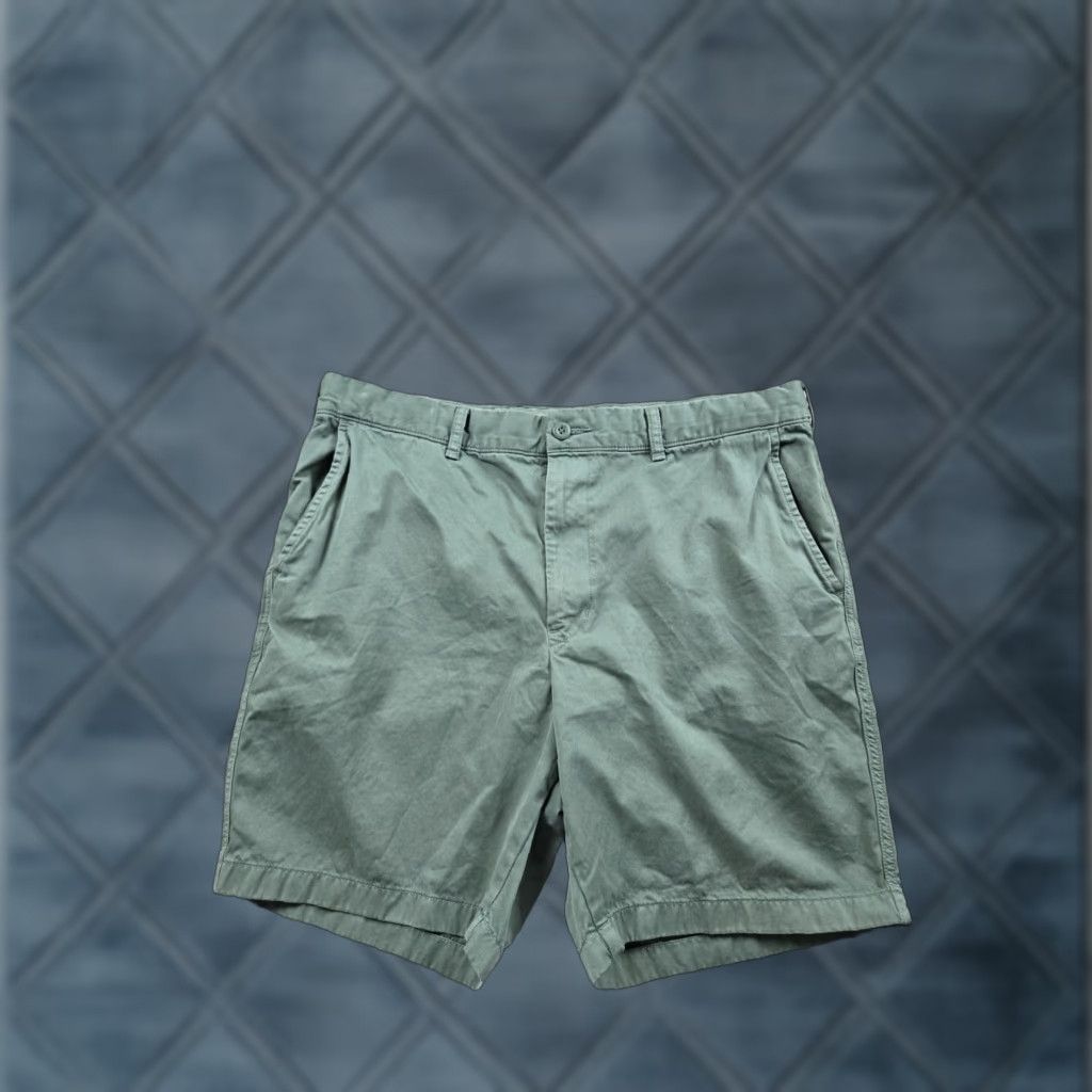 Uniqlo Uniqlo Chino Shorts Mens XL Green Classic Casual Flat Front Cotton Drawstring Size US 36 / EU 52 - 1 Thumbnail