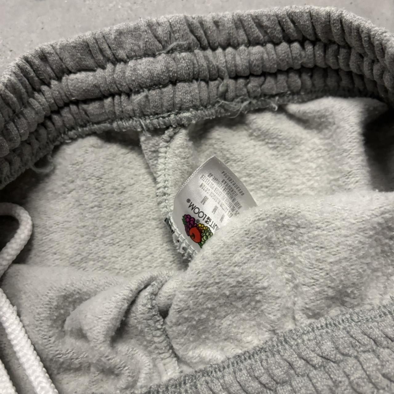 Japanese Brand × Vintage Crazy Vintage Y2K/2000s Light Grey Skater Essential Sweatpants! Size US 30 / EU 46 - 6 Thumbnail