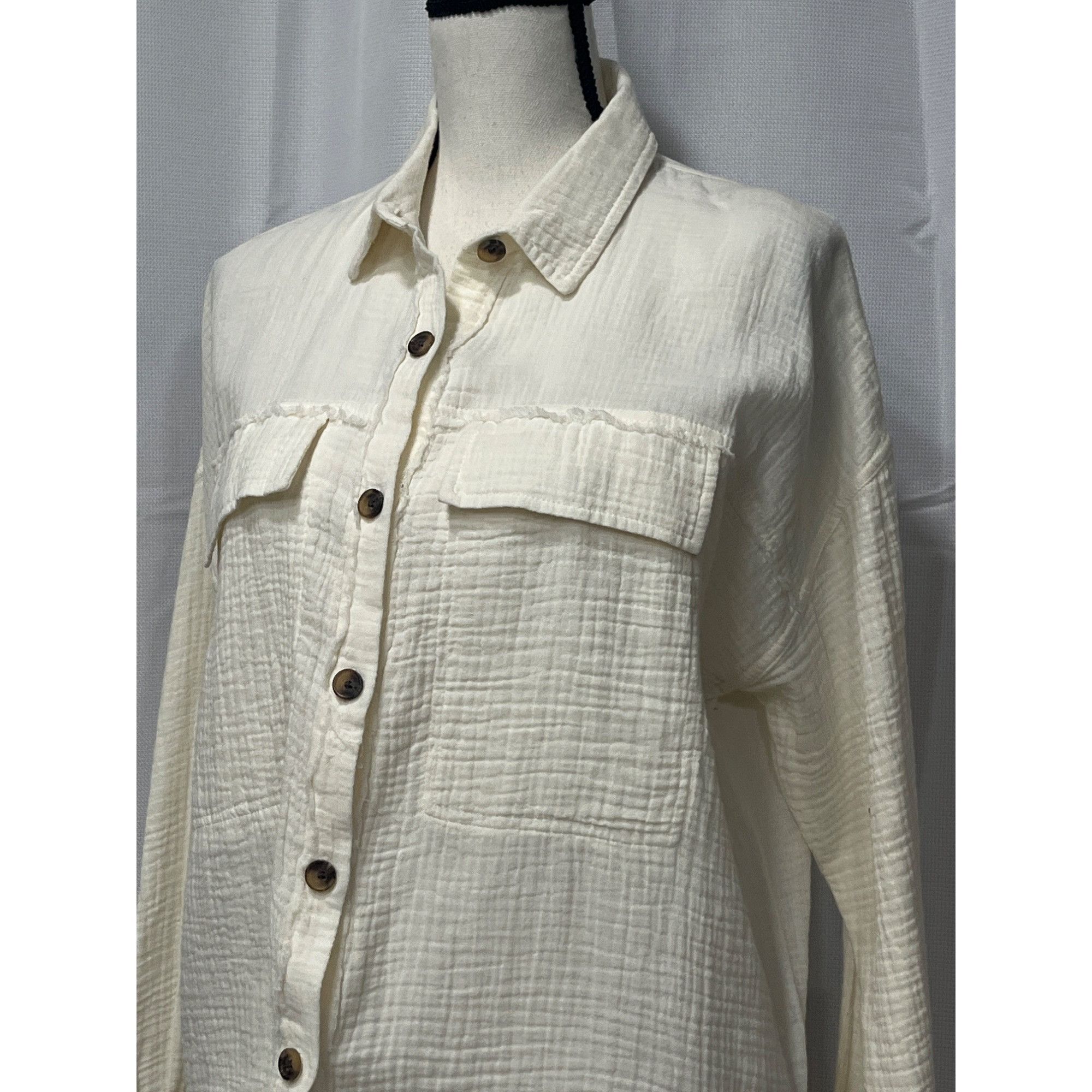 UNIONBAY Supplies by UNIONBAY Crinkle Gauze Button Front Shirt Jacket Size M / US 6-8 / IT 42-44 - 10 Thumbnail