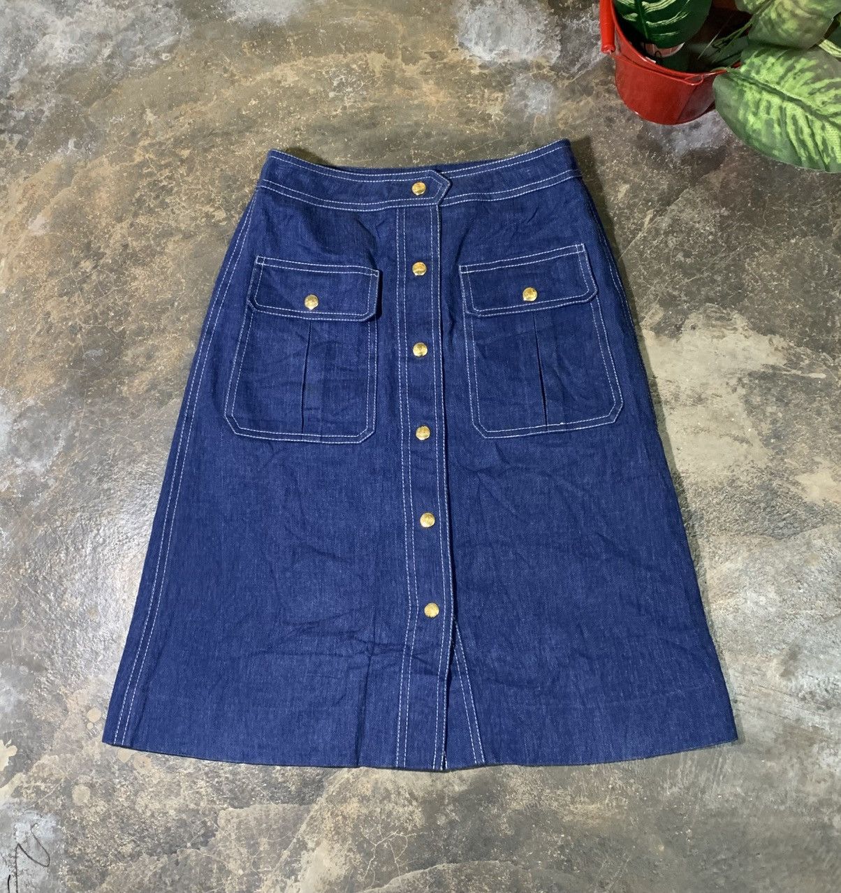Celine Vintage Celine Denim Skirt Size 30" / US 8 / IT 44 - 1 Thumbnail