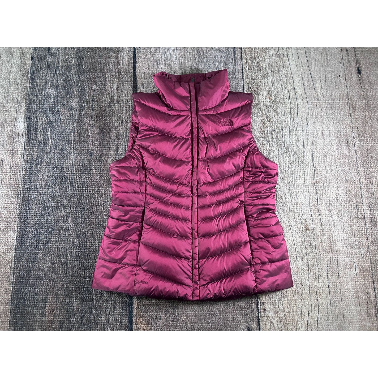 The North Face The North Face Vest Womens Small Maroon Down Puffer 550 Size L / US 10 / IT 46 - 1 Thumbnail