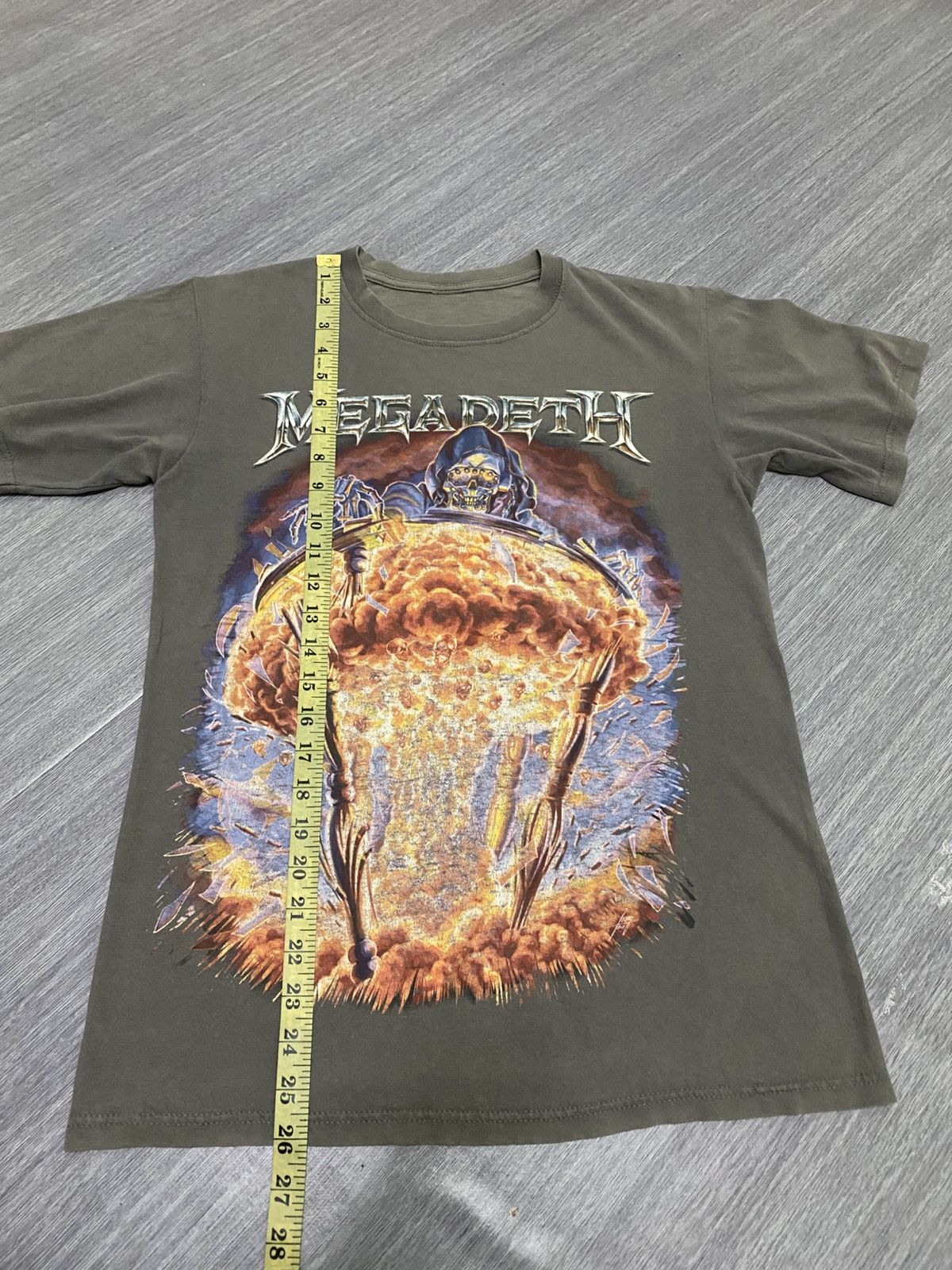 Band Tees Megadeth Countdown To Extinction 2012 Tour Band Shirt Size US S / EU 44-46 / 1 - 11 Thumbnail