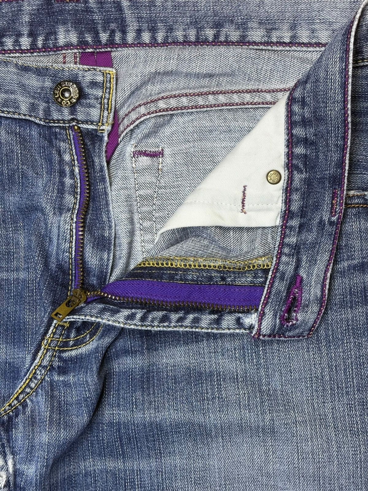 Levi's Vintage 90s Levis Bleached Wash Distressed Baggy Jeans Size US 33 - 9 Thumbnail