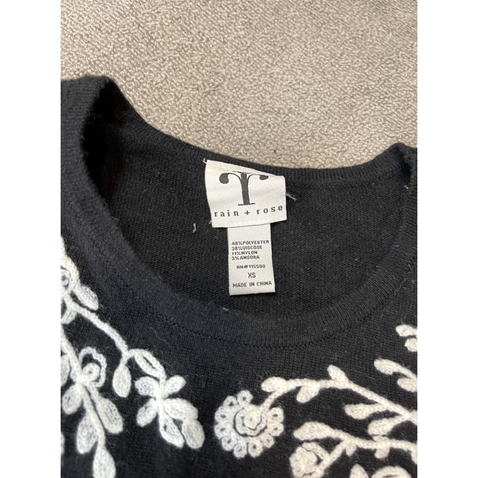Vintage Rain & Rose Top Womens XS Black Short Sleeve Floral Blouse Size XS / US 0-2 / IT 36-38 - 4 Thumbnail