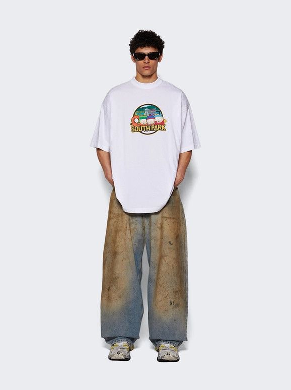 o1mle0226 Southpark Oversized T-Shirt in White