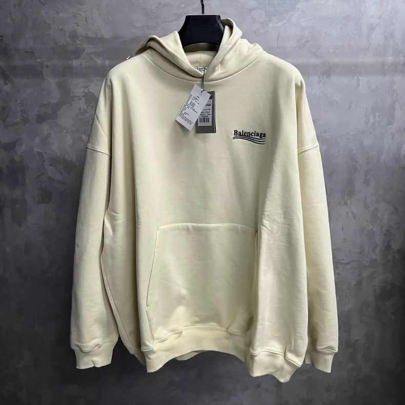 Balenciaga Balenciaga Light beige solid monogrammed pullover hoodie Size US M / EU 48-50 / 2 - 1 Thumbnail