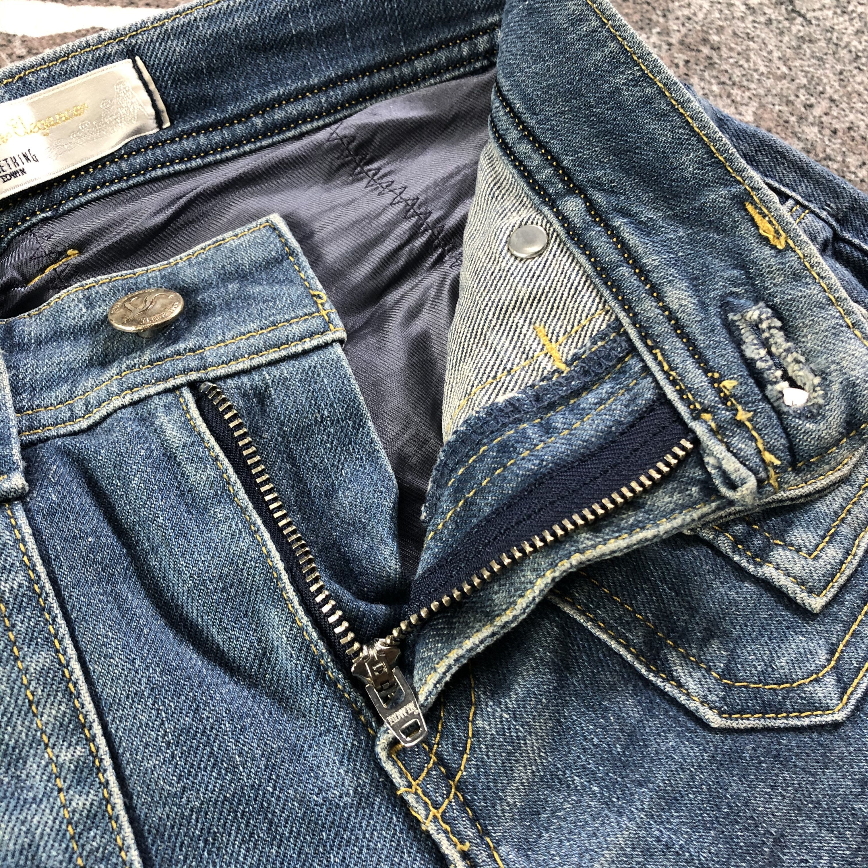 Edwin Edwin Venus Bush Pants Flare Jeans KJ2007 Size 26" / US 2 / IT 38 - 6 Thumbnail