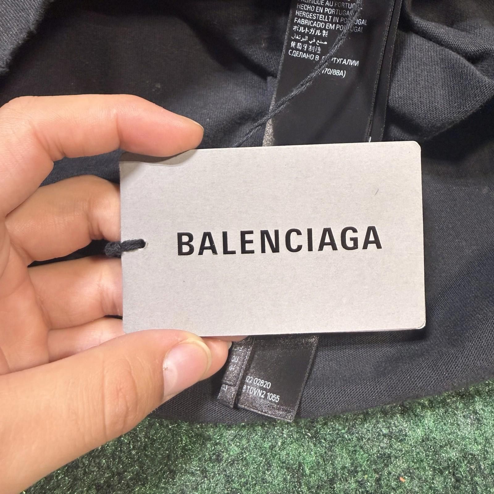 Balenciaga Balenciaga Skater Tee XL/XXL New Size US XL / EU 56 / 4 - 8 Thumbnail
