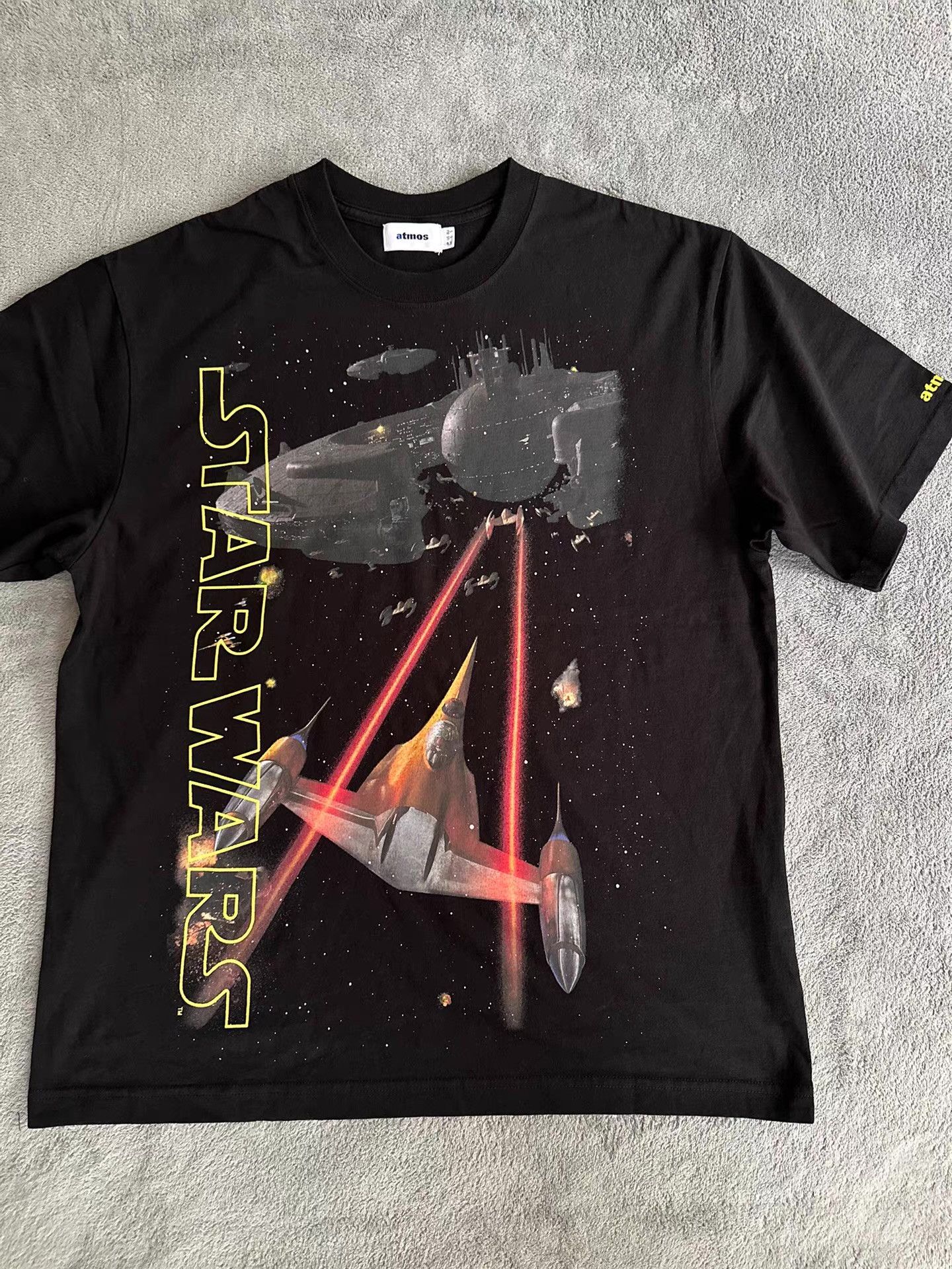 atmos atmos × Star Wars Star Wars Planet T-Shirt Ｑ22 Size US XL / EU 56 / 4 - 1 Thumbnail