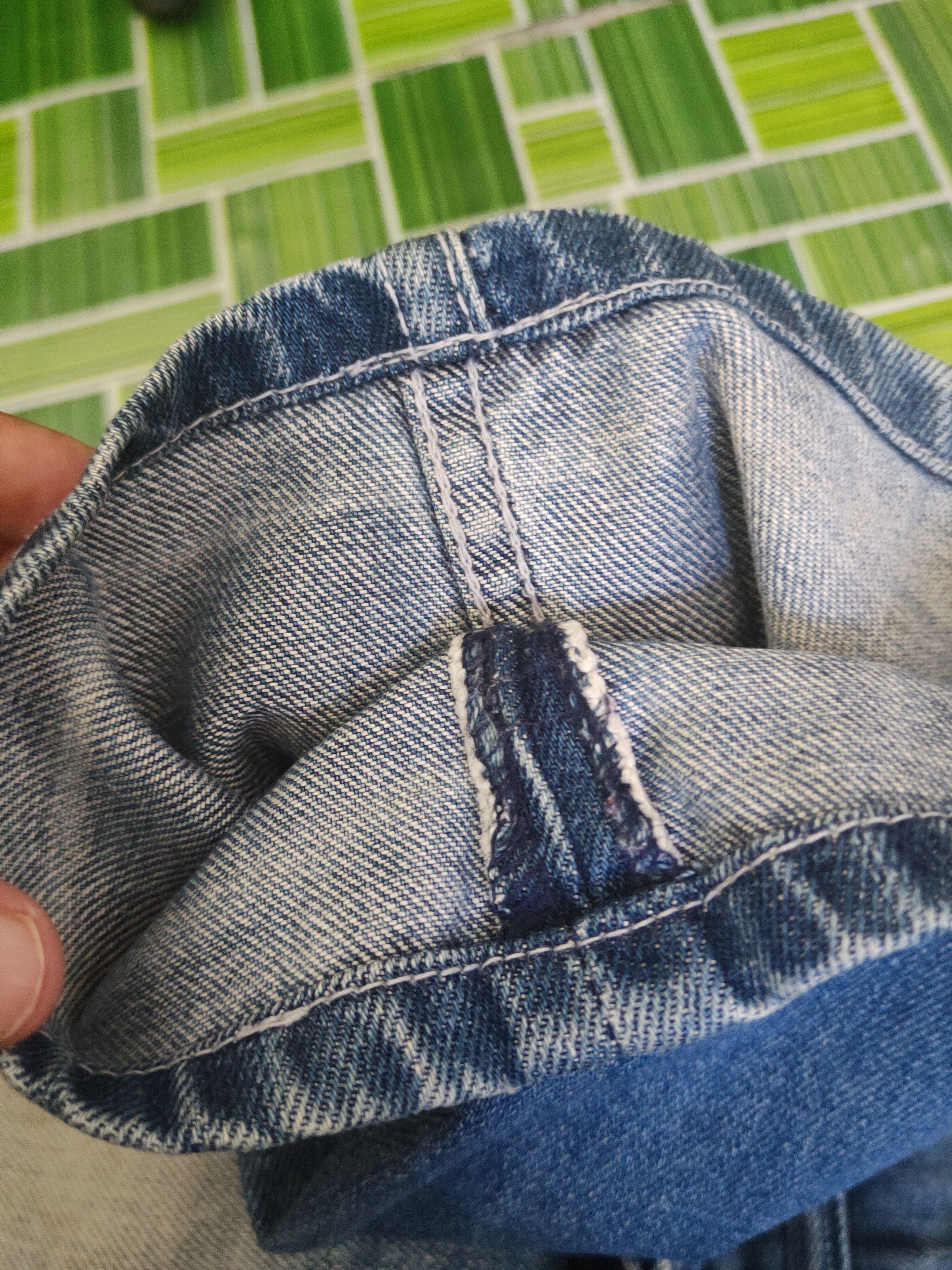 Levi's DL Levi's Blue Distressed Ripped Jeans #1638 Size US 36 / EU 52 - 14 Thumbnail
