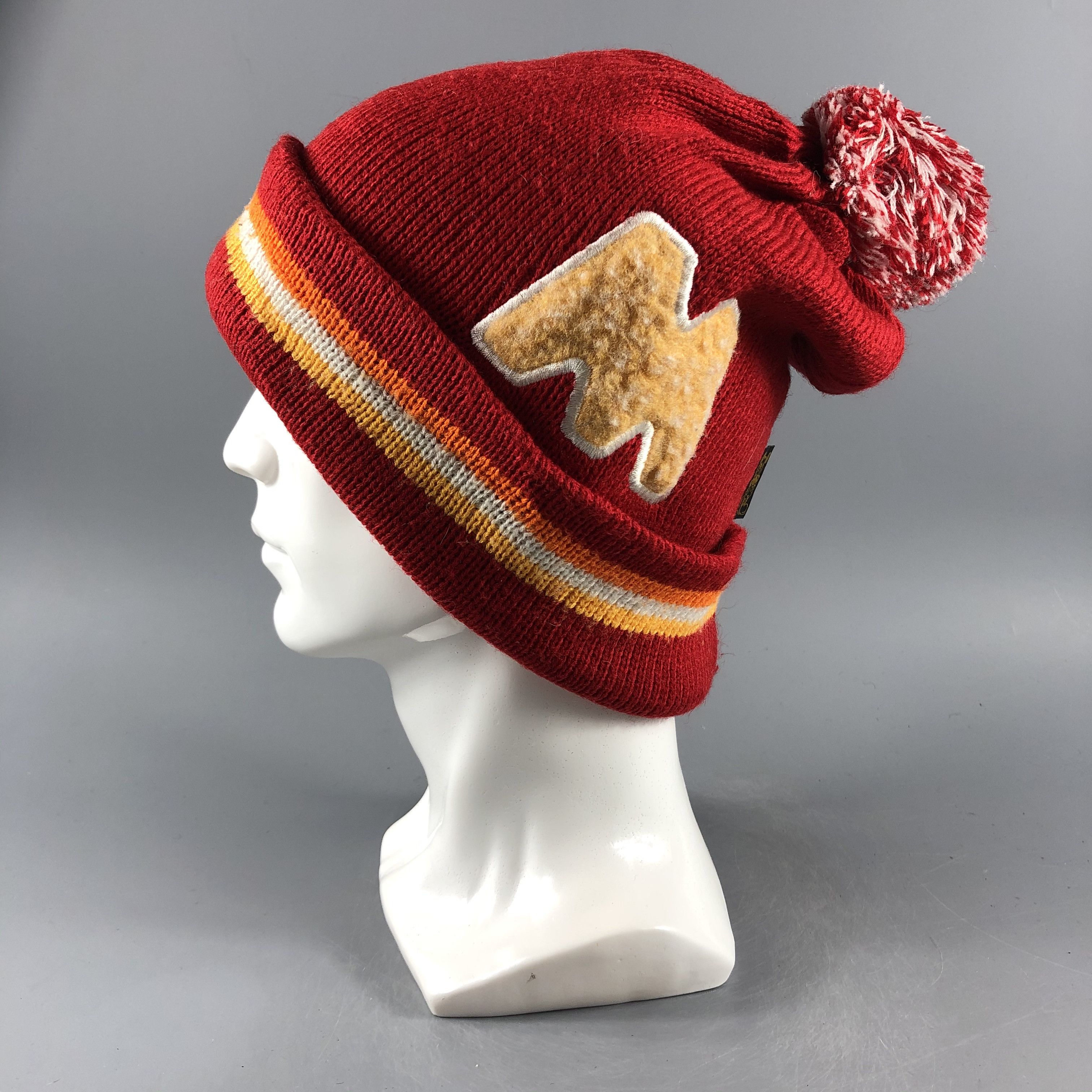 Mickey Mouse × Vintage Mickey Mouse Bobble Beanie Snow Hat Snow Cap -D263 Size ONE SIZE - 1 Thumbnail