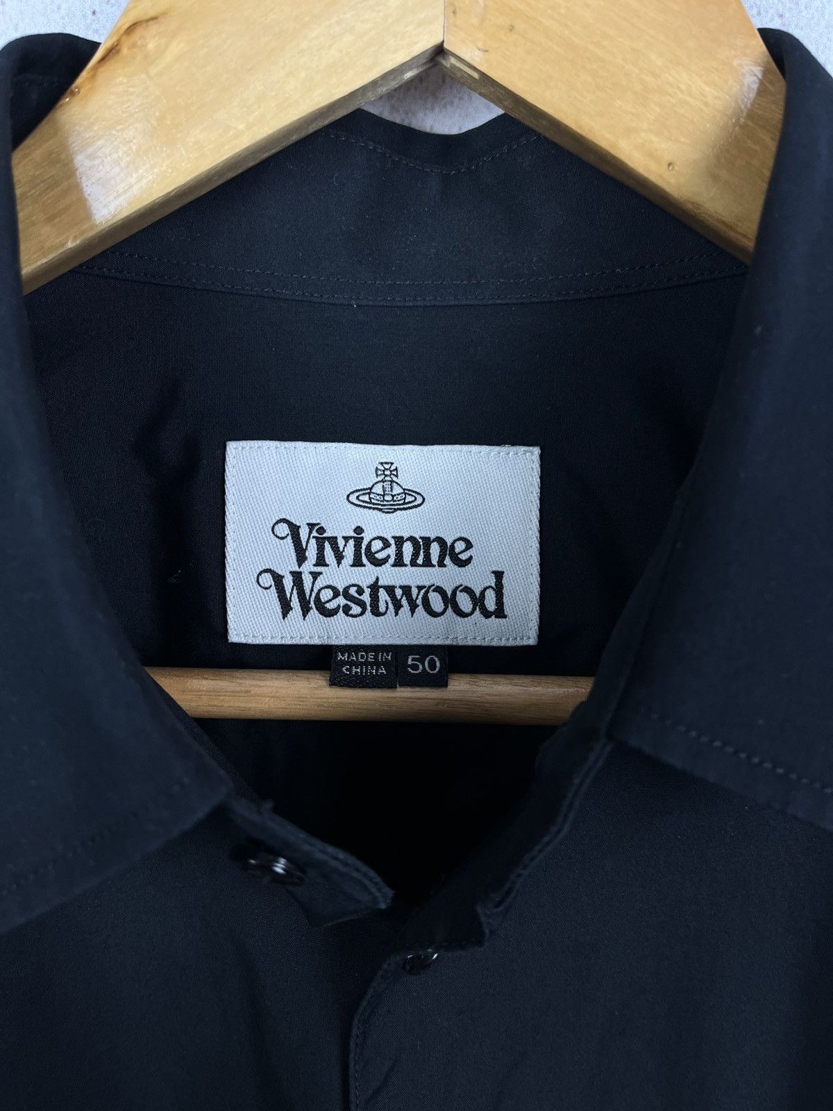 Vivienne Westwood Vivienne Westwood Luxury Button Up Shirt Rare Retro Hype Y2K Size US M / EU 48-50 / 2 - 5 Thumbnail
