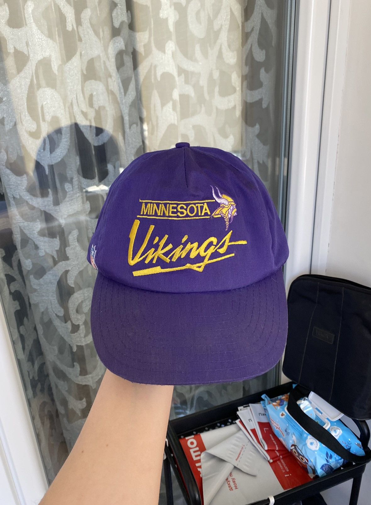 NFL × Vintage Vintage 90s Minnesota Vikings NFL Retro Cap Football Size ONE SIZE - 1 Thumbnail