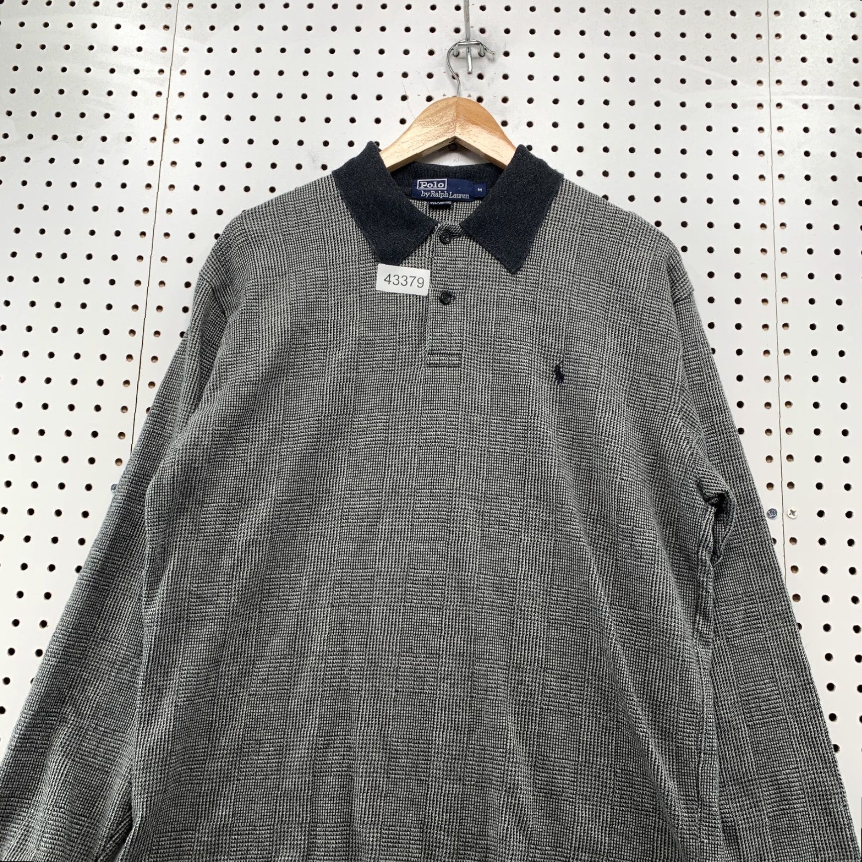 Polo Ralph Lauren Polo Ralph Lauren Polo Shirt Mens M Gray Plaid Knit VINTAGE Logo Casual 90s Mens Size US M / EU 48-50 / 2 - 2 Thumbnail