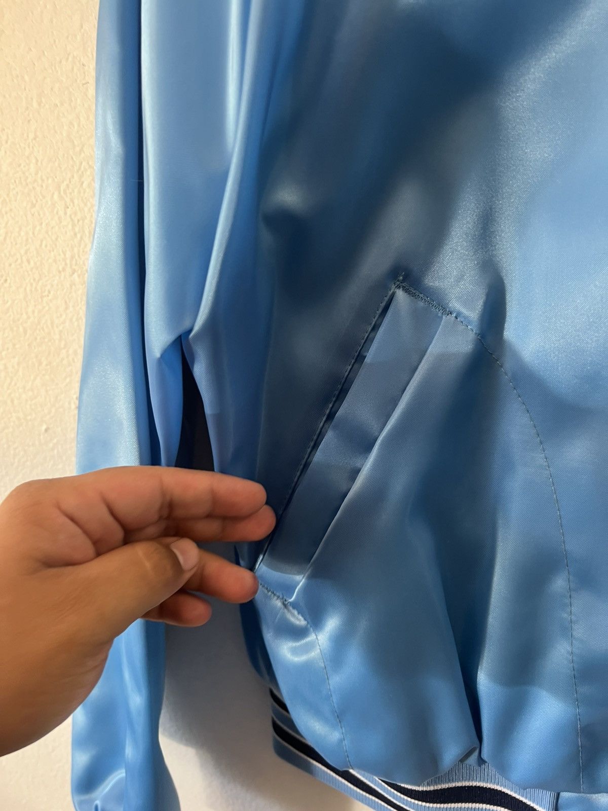 Vintage Vintage Baby Blue Hawaii Waikiki Beach Jacket Size US M / EU 48-50 / 2 - 5 Thumbnail