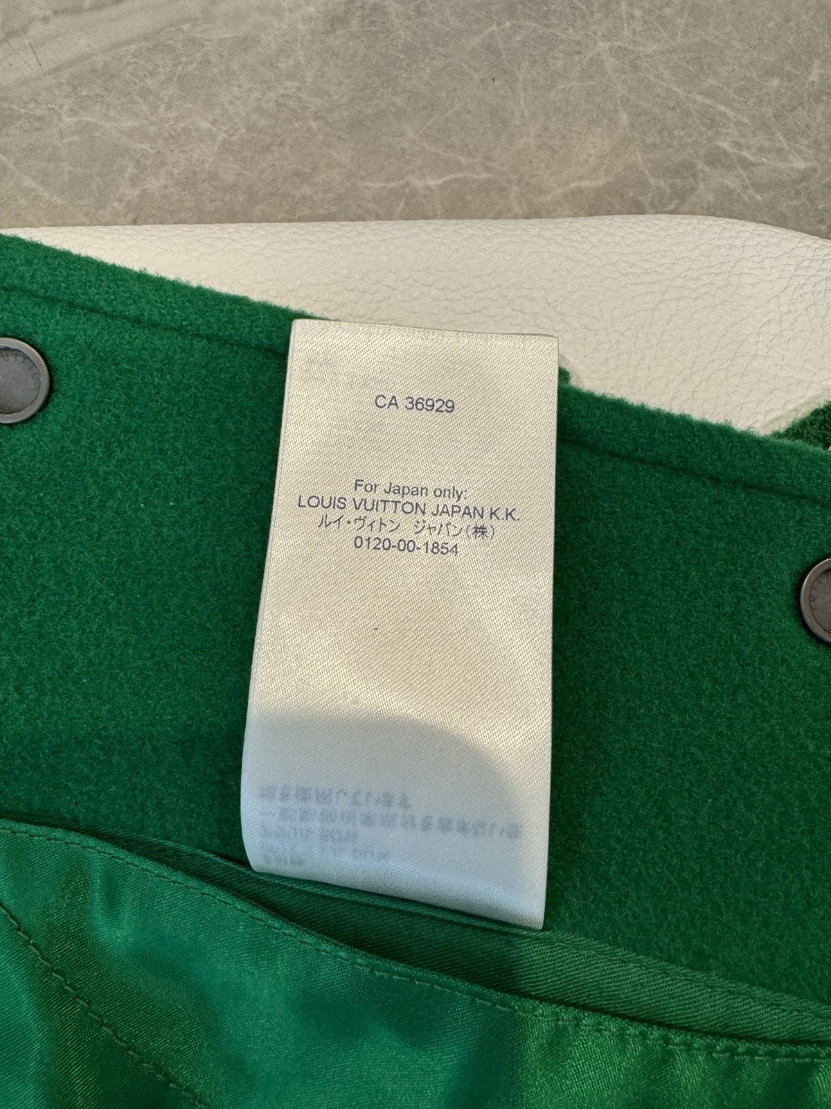 Louis Vuitton Louis Vuitton Green & White Varsity Leather Jacket Size US L / EU 52-54 / 3 - 24 Thumbnail