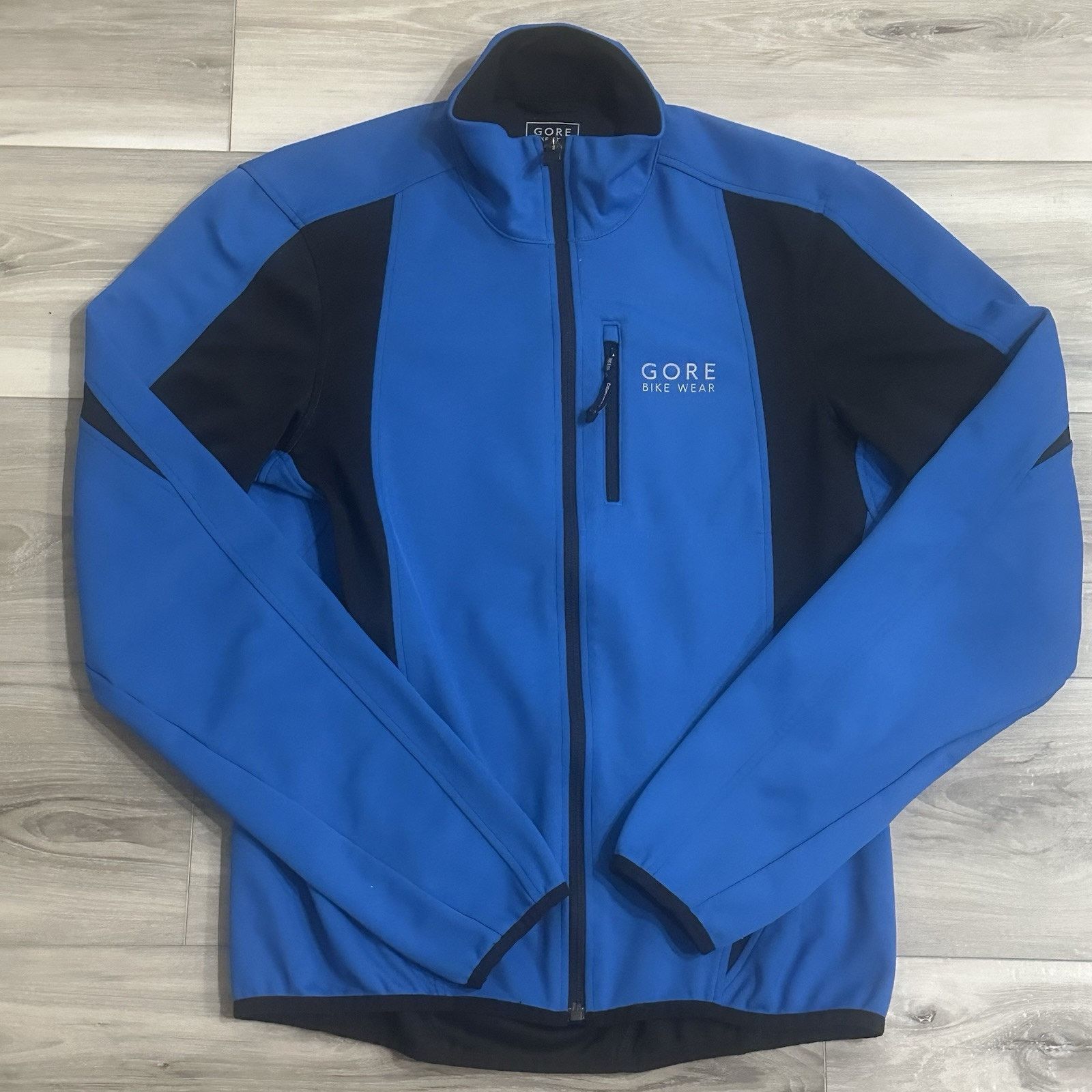 GOREWEAR Gore Wear Men's Gore-Tex Cycling Full Zip Triathlon Jacket Size US M / EU 48-50 / 2 - 1 Thumbnail