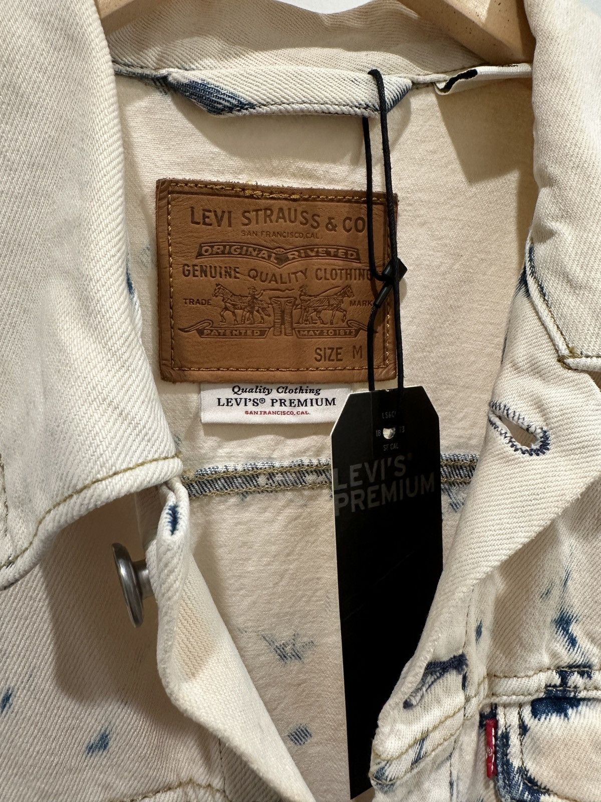 Levi's Levi’s Maison Margiela Style Denim Trucker Jacket Saltwater Size US M / EU 48-50 / 2 - 4 Thumbnail