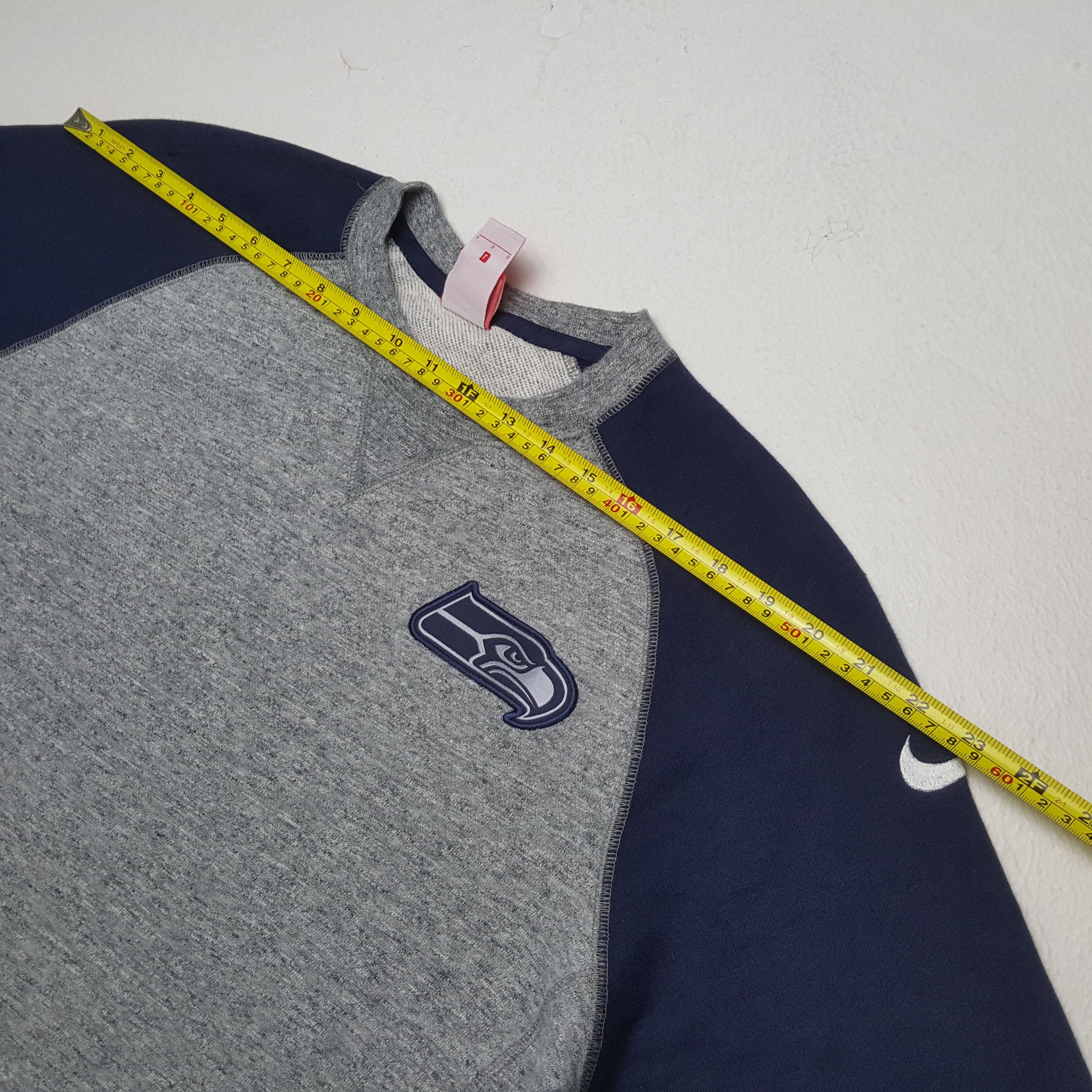 NFL × Nike × Vintage Vintage NIKE SEATLE SEAHAWKS NFL Promo Sweatshirts Size US L / EU 52-54 / 3 - 4 Thumbnail