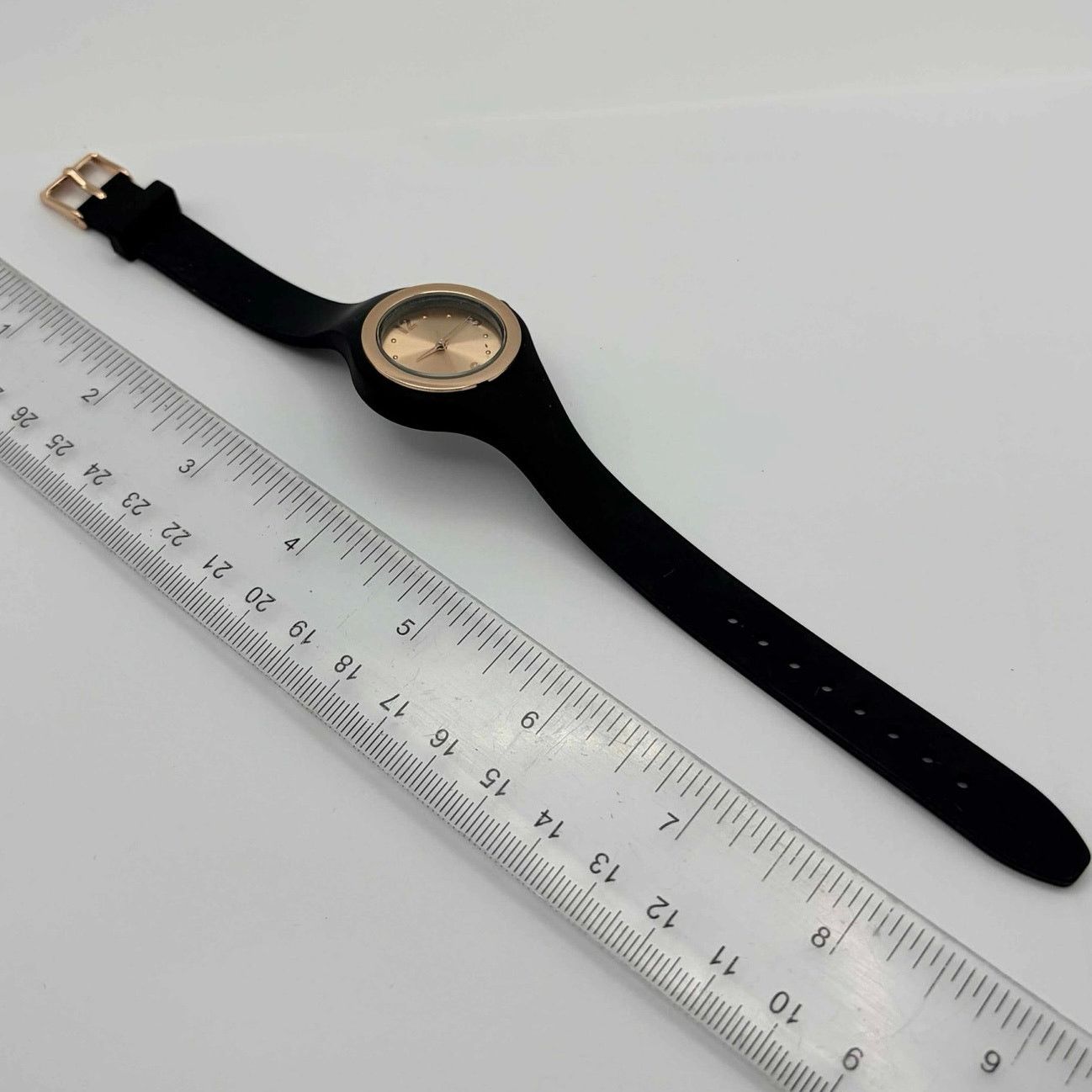 Other Black & Gold Watch Size ONE SIZE - 3 Thumbnail