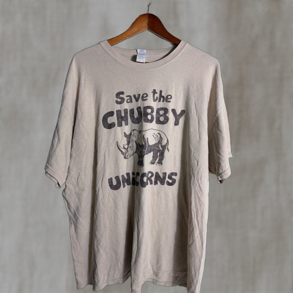 Gildan Save The Chubby Unicorns T Shirt Short Sleeve Beige Brown Mens XXL Size US XXL / EU 58 / 5 - 1 Thumbnail