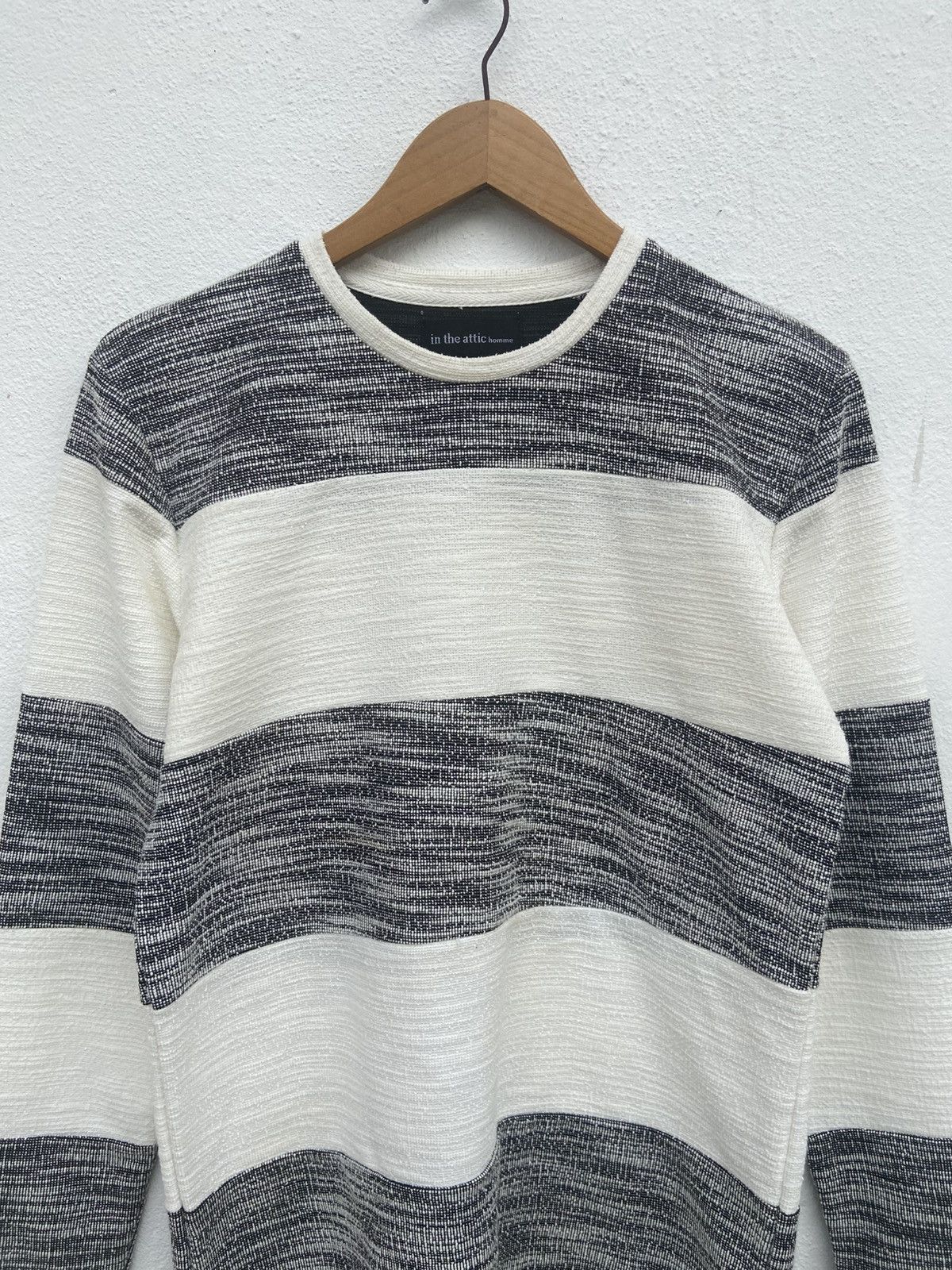 In The Attic 🔥 In The Attic stripes t shirt if six was nine beauty beast Size US M / EU 48-50 / 2 - 2 Thumbnail