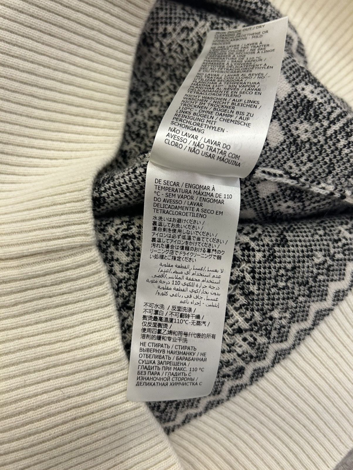 Alexander McQueen Alexander McQueen Wool Logo Sweater Size US XL / EU 56 / 4 - 11 Thumbnail