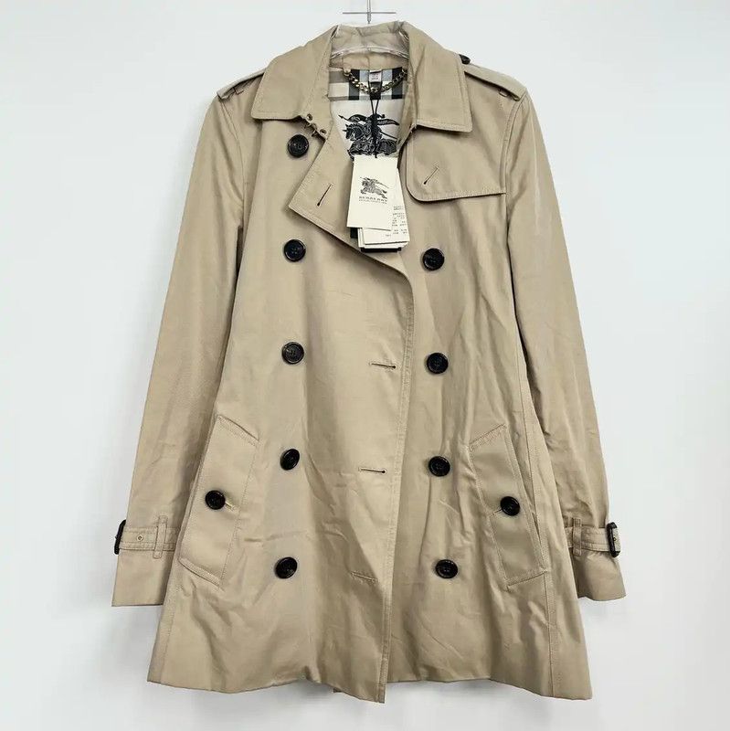 Burberry Burberry Women's Khaki Trench Coat Size XS / US 0-2 / IT 36-38 - 1 Thumbnail