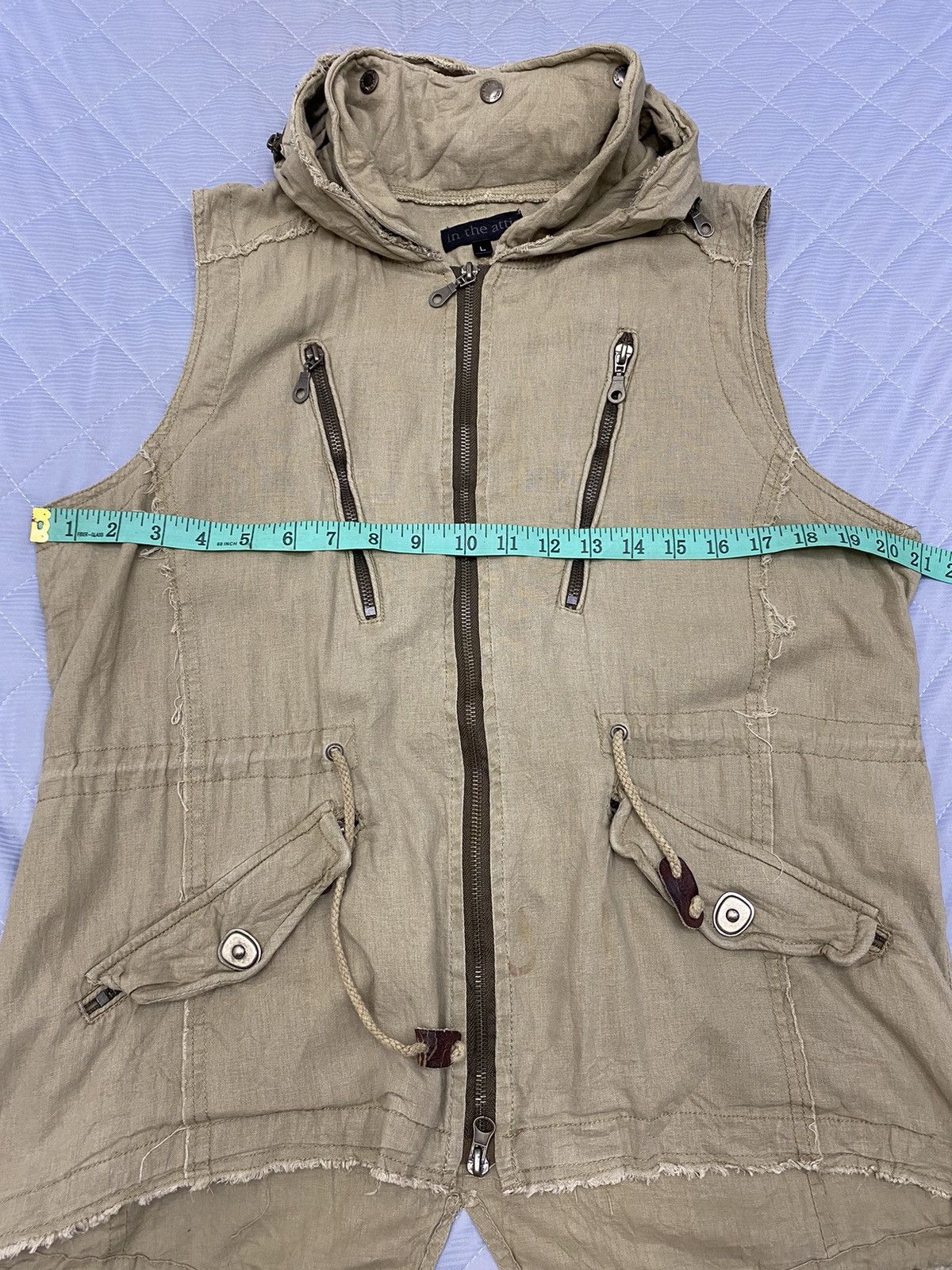 In The Attic (O) IN THE ATTIC HYPE JACKET SLEEVELESS HOODIE Size US L / EU 52-54 / 3 - 12 Thumbnail