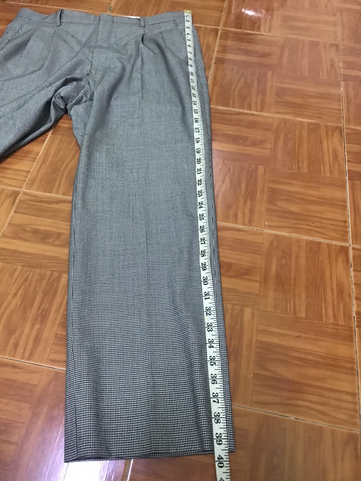 Balenciaga Balenciaga Grey Pleated Slacks Trousers Classic Tailored Fit Size US 35 - 11 Thumbnail