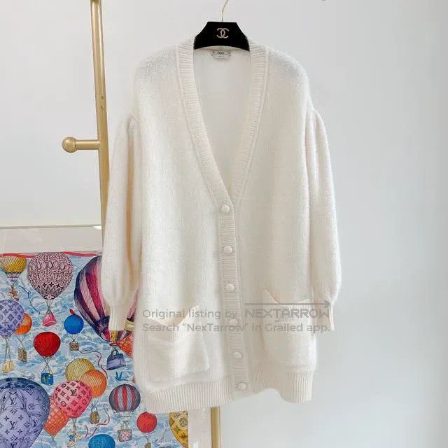 Fendi Fendi White Knit Cardigan Size XS / US 0-2 / IT 36-38 - 1 Thumbnail