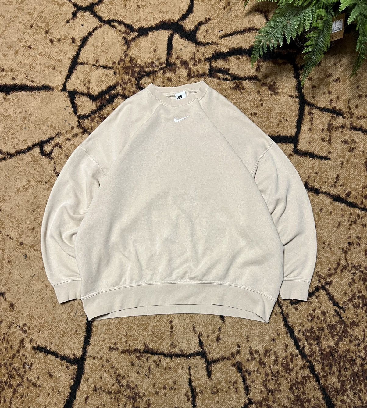 Nike × Vintage 00s Vintage Nike Ceter Swoosh Logo Oversized Sweatshirt Rare Size US S / EU 44-46 / 1 - 2 Thumbnail