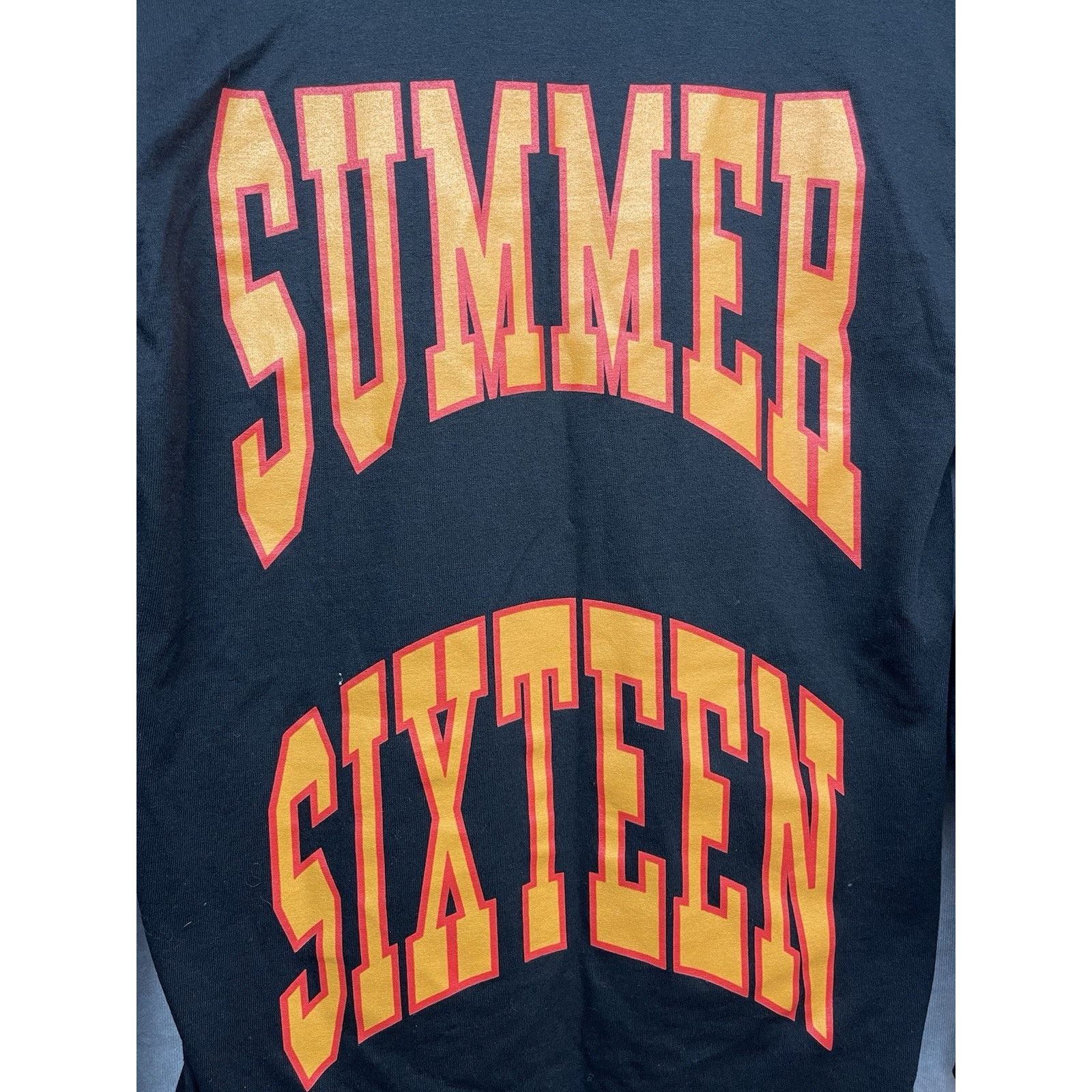 October's Very Own Authentic Vintage Drake Summer Sixteen Tour "Revenge" TShirt Size US S / EU 44-46 / 1 - 6 Thumbnail