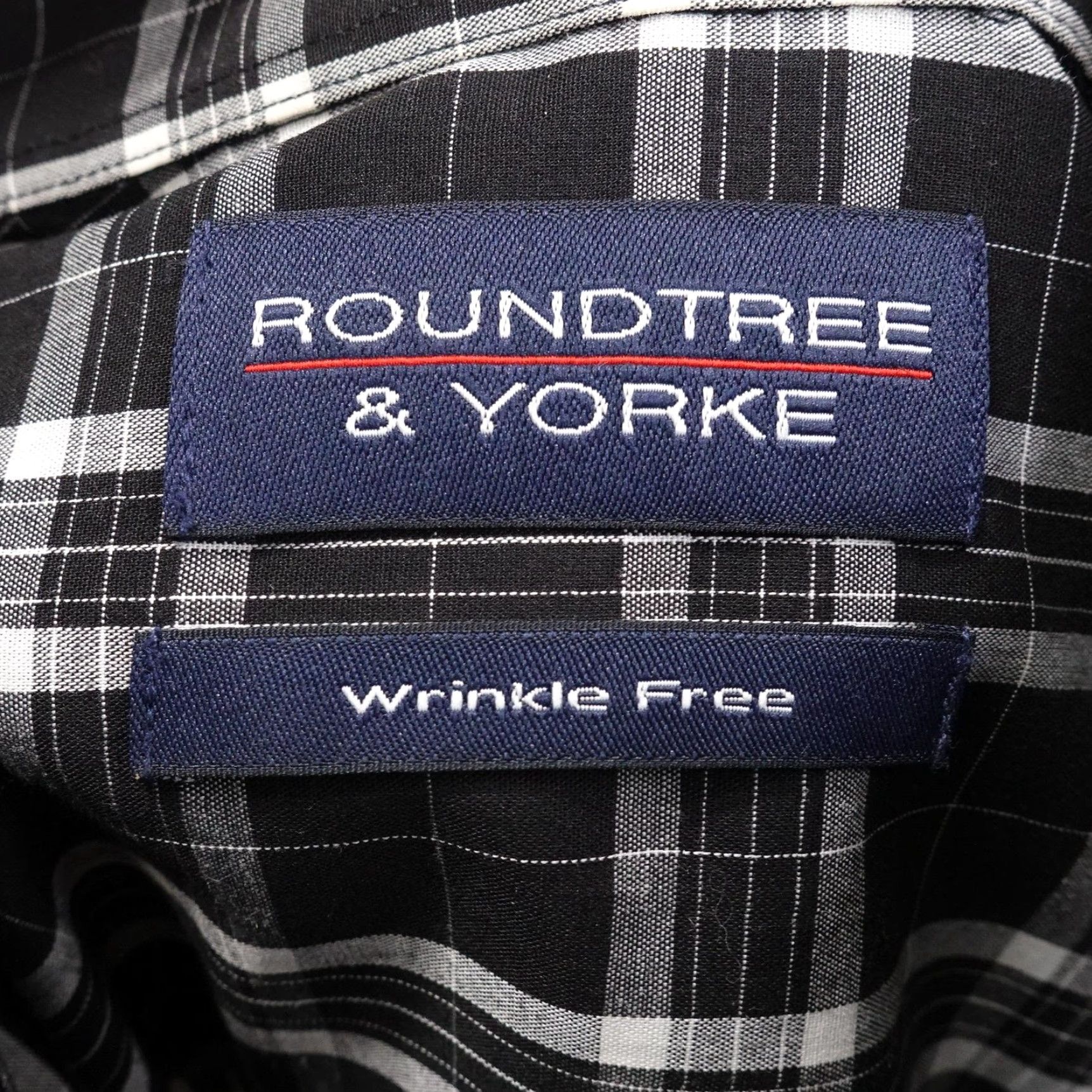 Roundtree & Yorke Roundtree & Yorke Shirt Mens Medium Black White Plaid Button Down Wrinkle Free Size US M / EU 48-50 / 2 - 6 Thumbnail