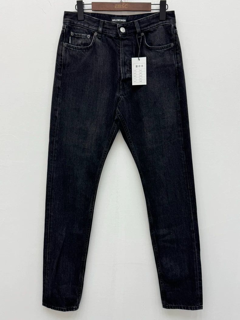 Balenciaga Balenciaga Distressed Denim Jeans Size 31 - dmc Size US 31 - 1 Thumbnail