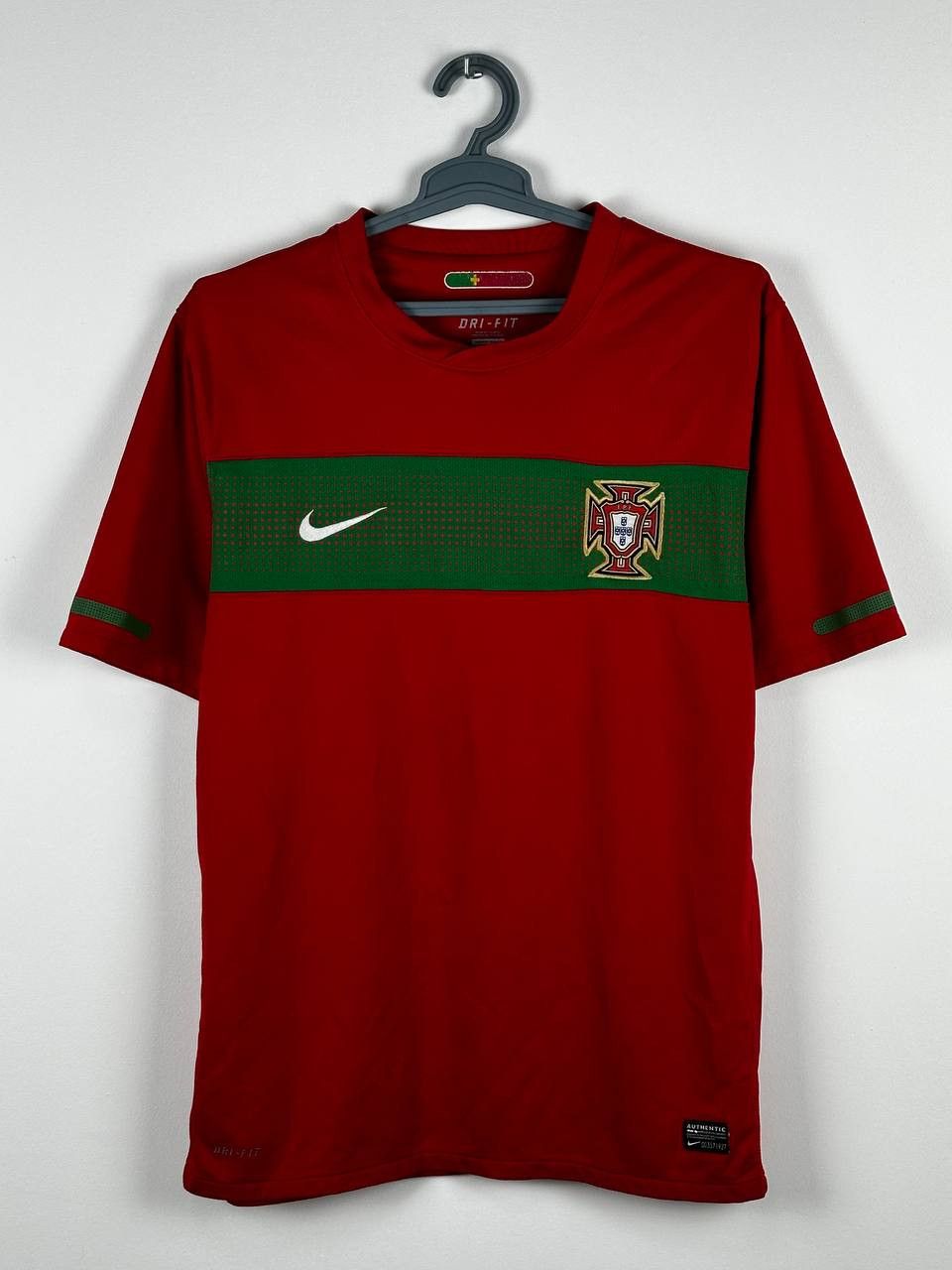 Nike × Vintage PORTUGAL 2010 2011 HOME FOOTBALL SHIRT SOCCER JERSEY NIKE Size US XL / EU 56 / 4 - 2 Thumbnail