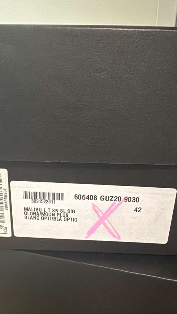 Saint Laurent Paris o1rshd1 Q:2 / Malibu L T Sneakers SL SIG in Blanc Size US 9 / EU 42 - 23 Thumbnail