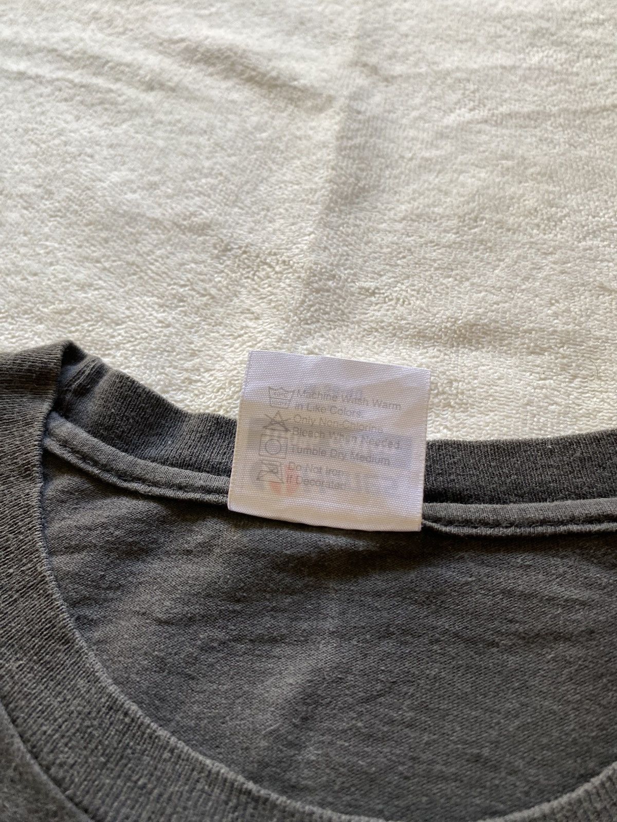 Vanson Leathers Vintage Faded Vanson Leather Tshirt by Hanes Size US M / EU 48-50 / 2 - 4 Thumbnail