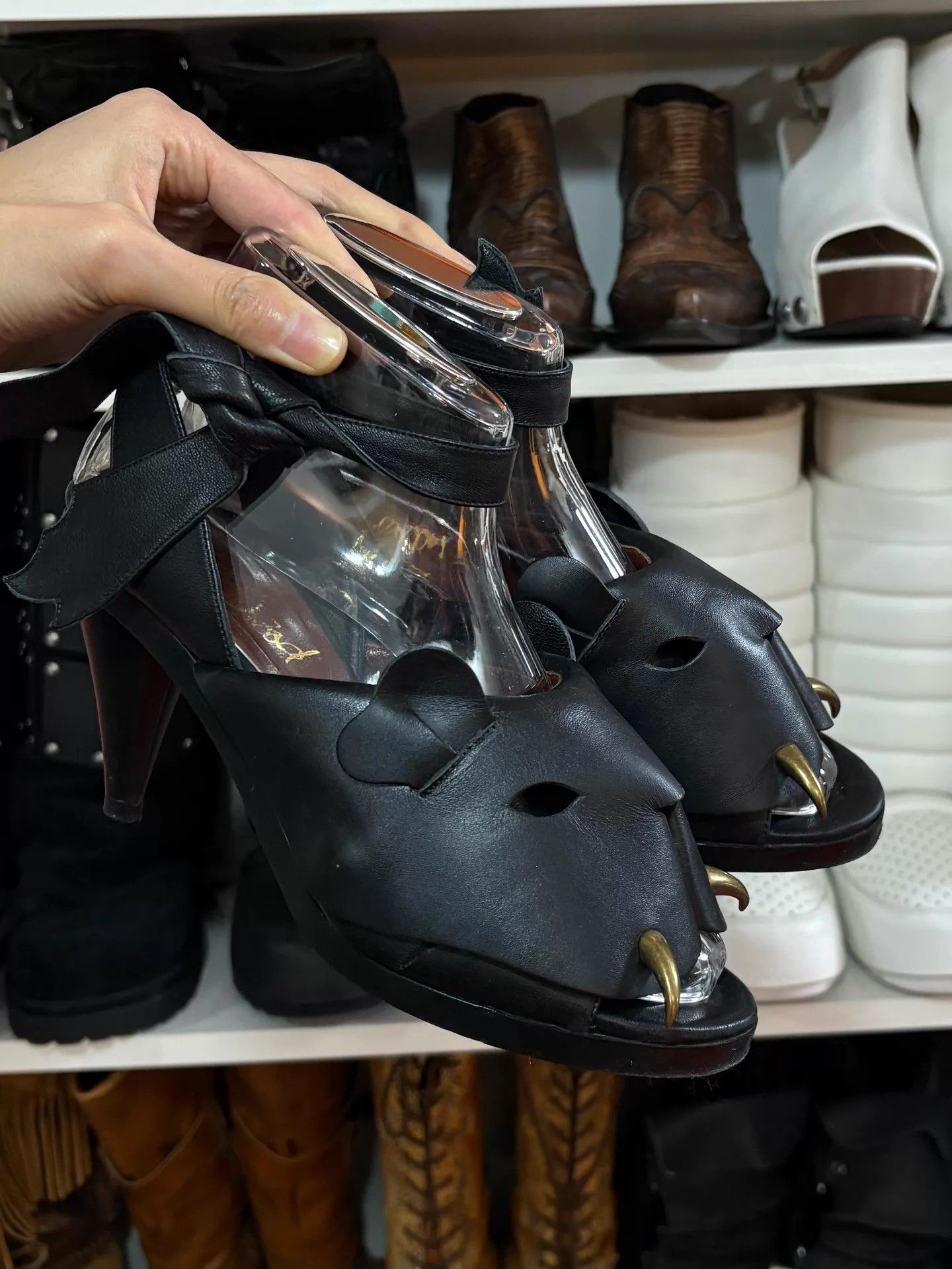 Vivienne Westwood Vivienne Westwood Vintage Tiger Head Strap Kitten Heel 38 Size US 7.5 / IT 37.5 - 8 Thumbnail