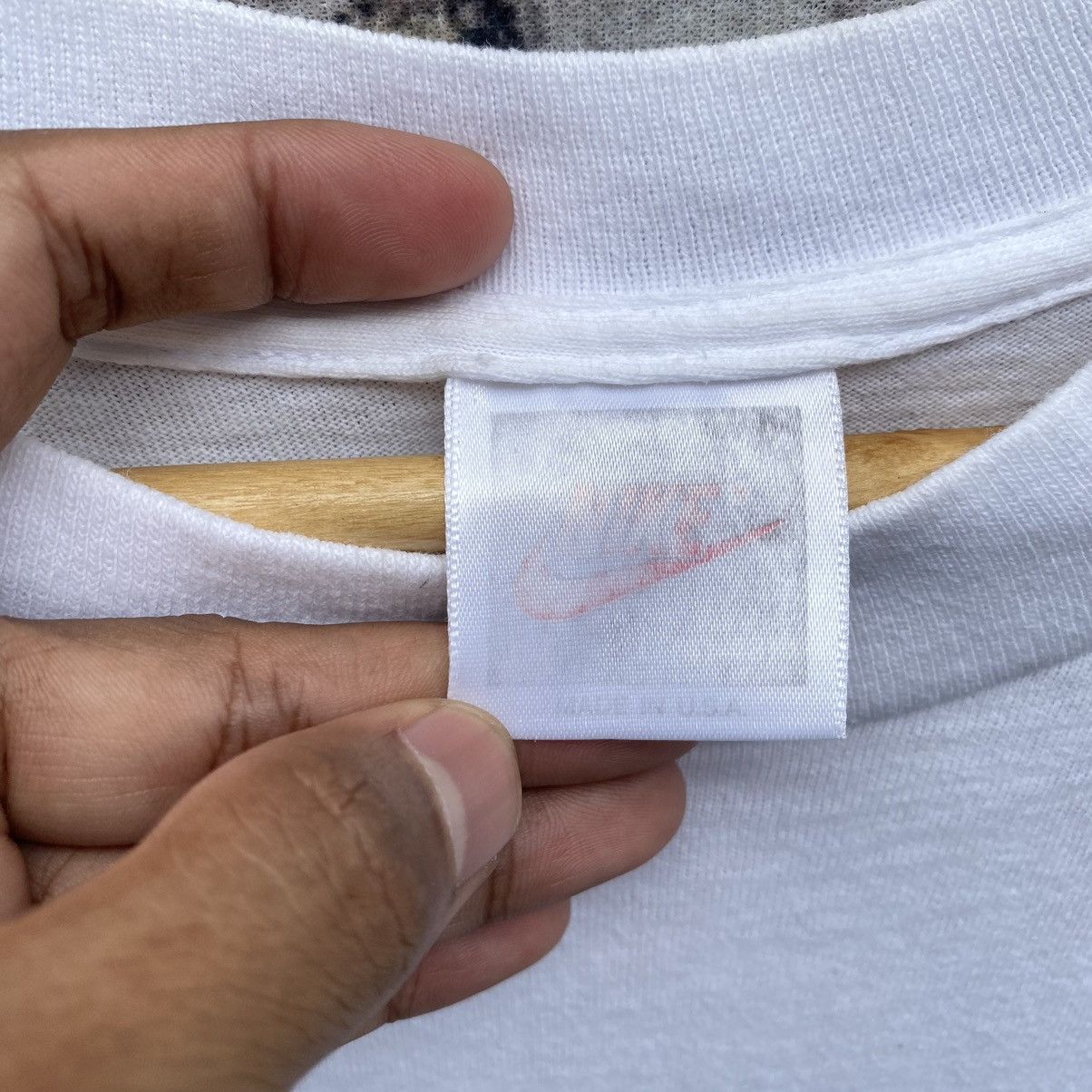 Vintage Vintage 90s Nike Shirt Spellout Nike Streetwear Size US M / EU 48-50 / 2 - 15 Thumbnail