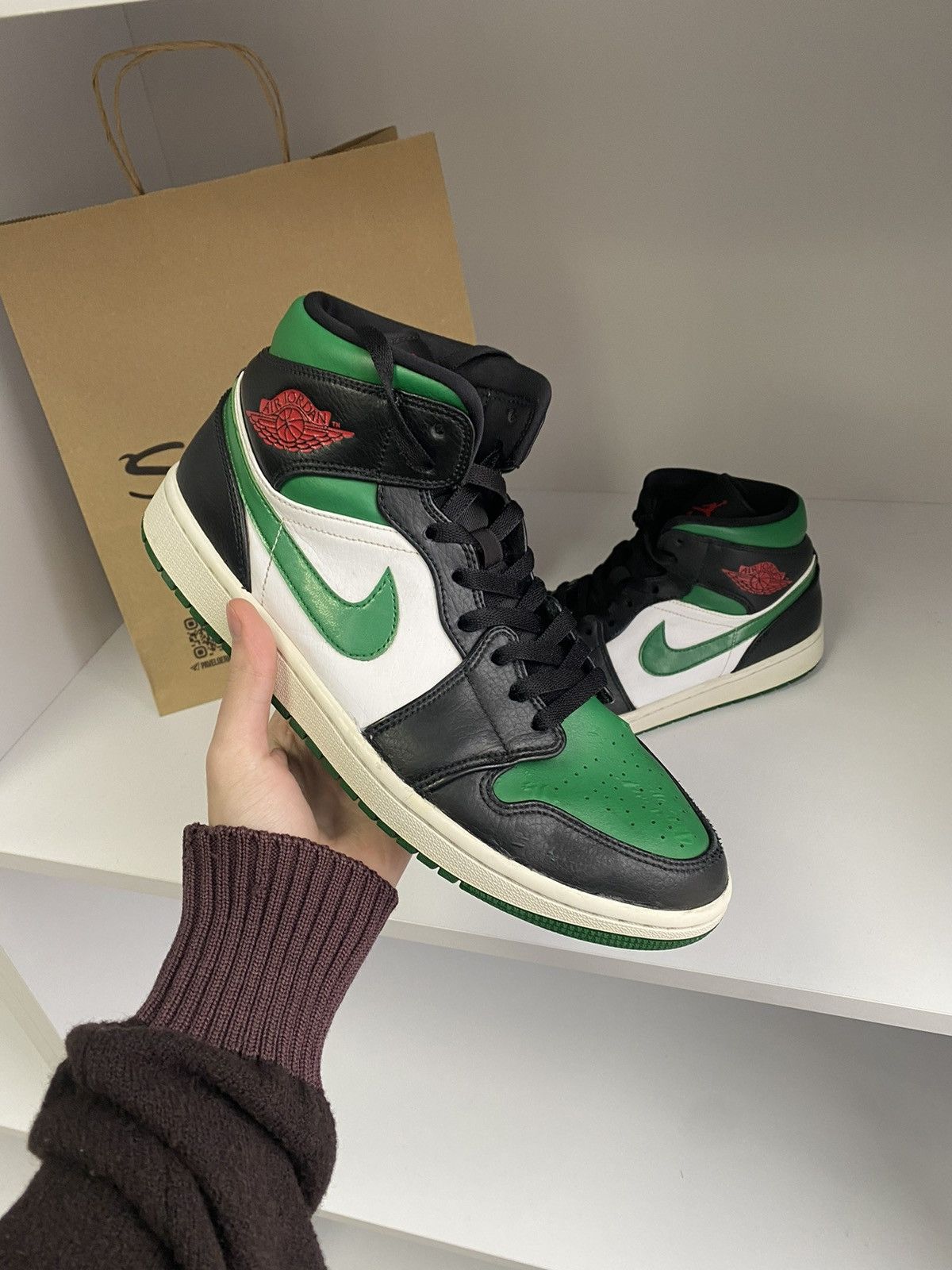 Vintage Nike Air Jordan 1 Mid Pine Green Black