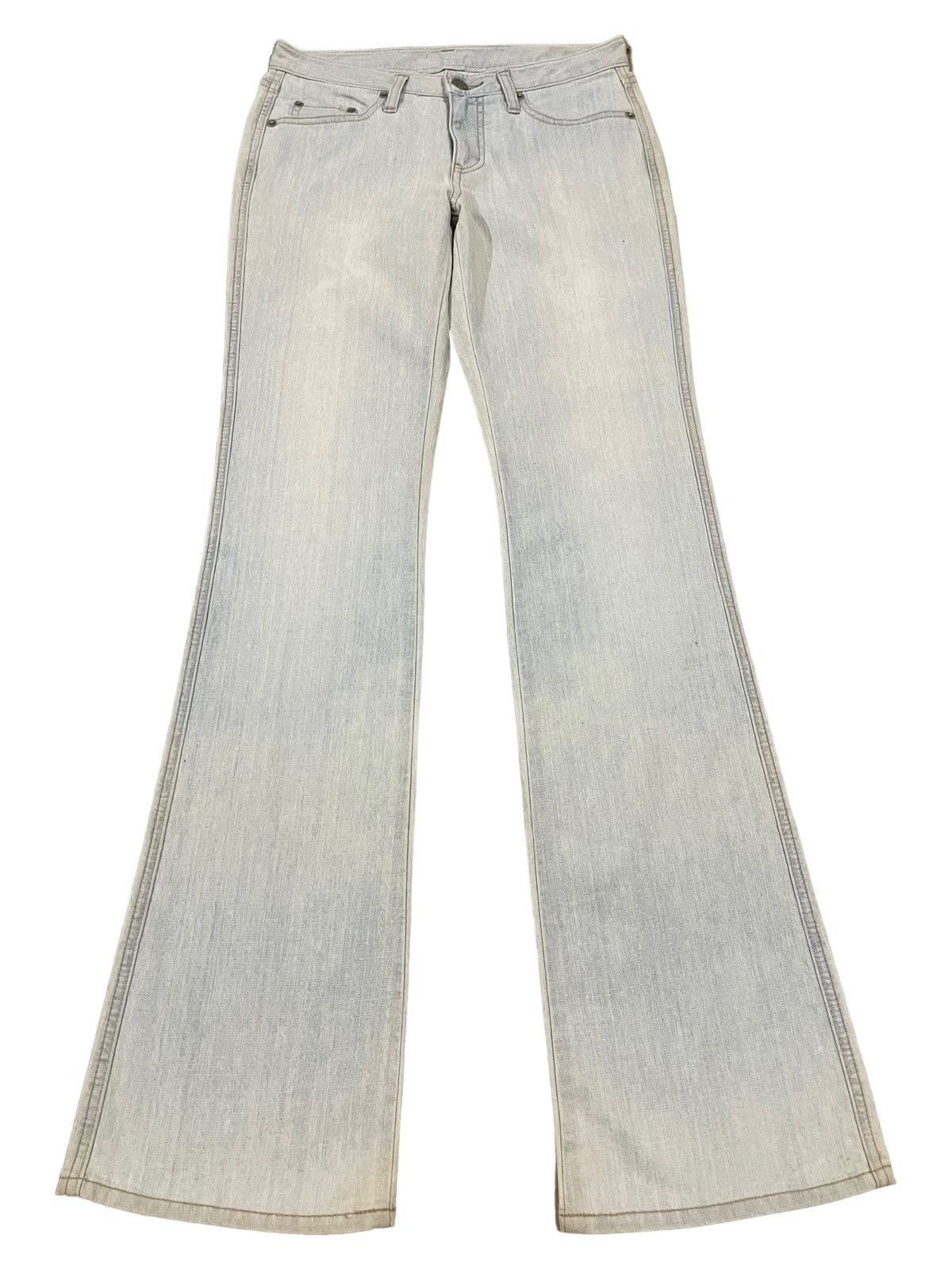 image of Jun Takahashi x Uniqlo Vintage Japanese Uniqlo Light Blue Wash Flare Jeans, Women's (Size 28)