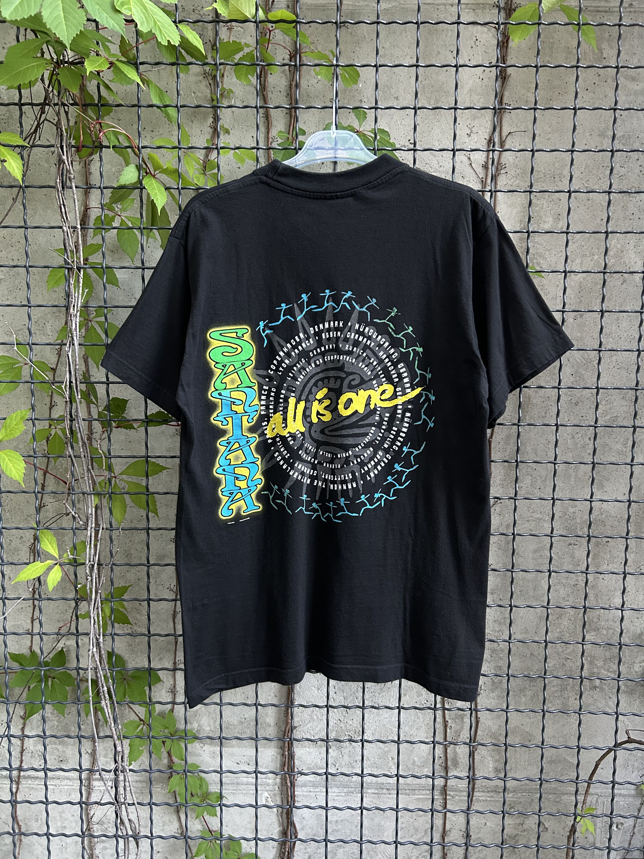 Band Tees Vintage 2002 Carlos Santana All Is One Tour T-shirt Size US M / EU 48-50 / 2 - 2 Thumbnail